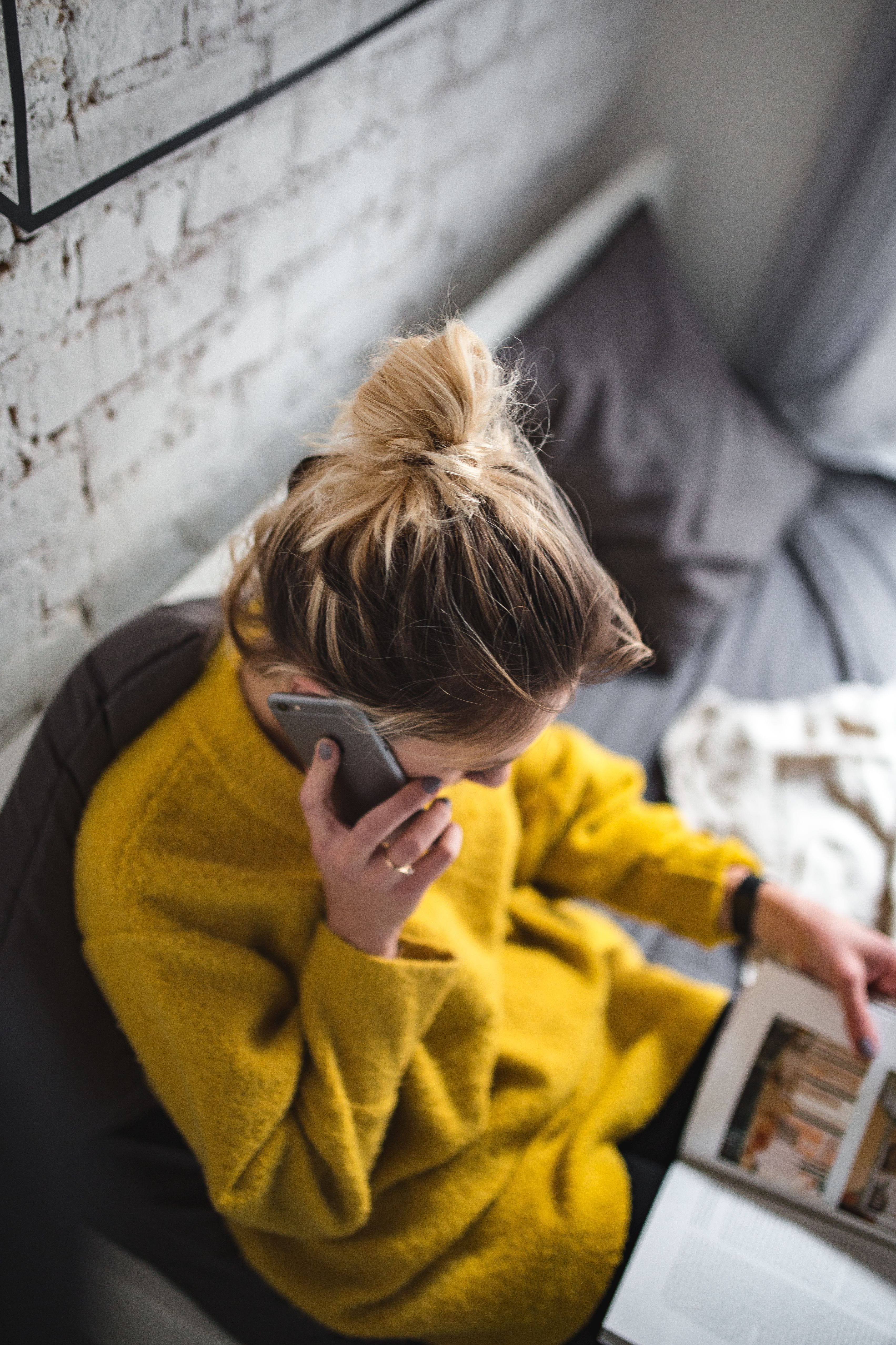 women, one Person, bed, laptop, holding, connection, read, people, home Interior, real people, using phone, internet, interior, casual clothing, woman reading, Phone HD Wallpaper