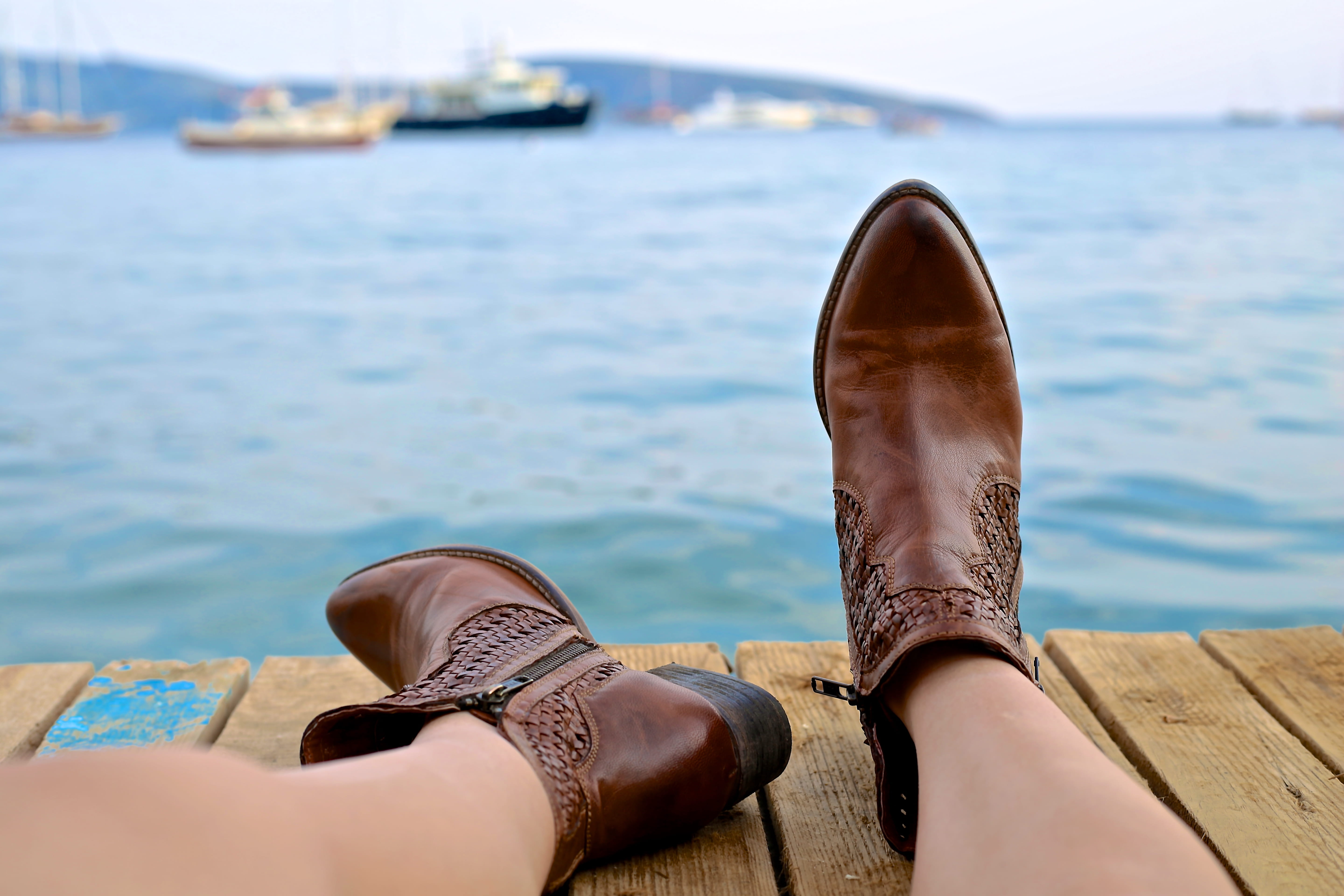 pier, heel, low section, body part, daytime, pair, footwear, human body part, dock, booties, boots, toe, human limb, relaxation, leather, sitting, sits, HD Wallpaper
