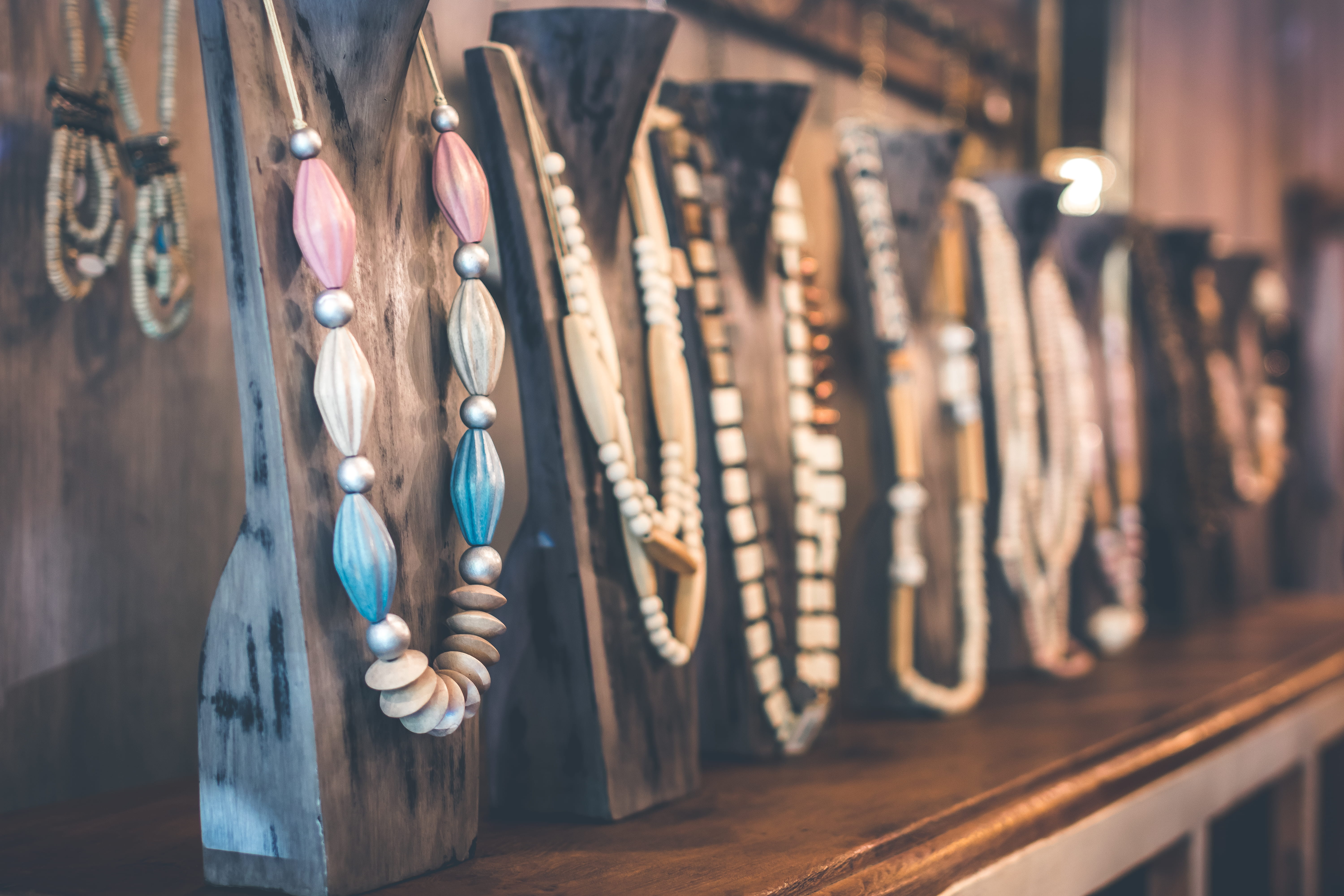 indoors, wooden, 5K, order, wood - material, colors, beaded, lot, stock, necklace, variation, handmade, sale, string, art and craft, no people, shelf, HD Wallpaper