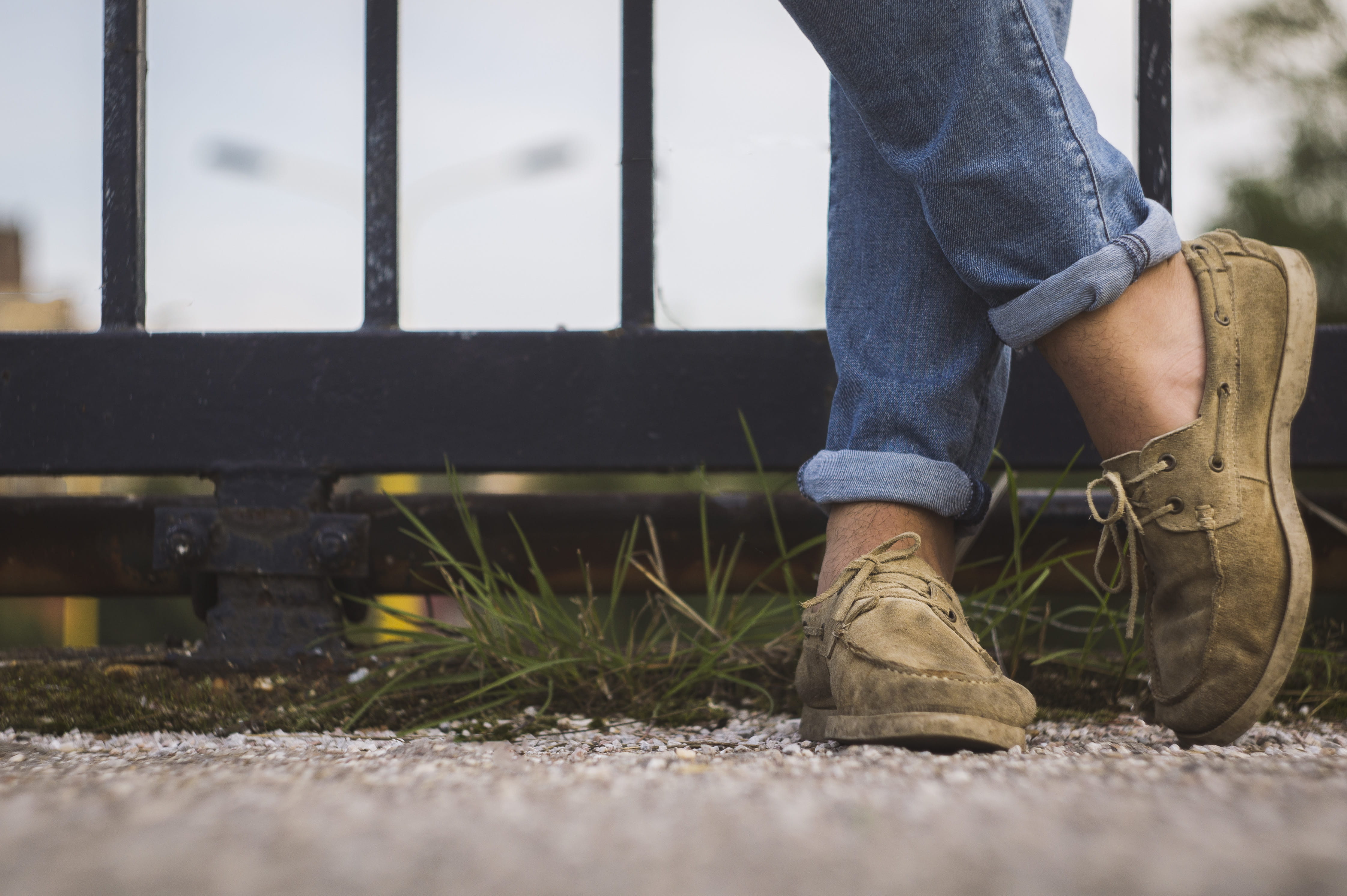 shoe, leisure activity, selective focus, day, human Leg, jeans, person, casual clothing, human limb, outdoors, step, suede, 4K, men, low section, lifestyle, HD Wallpaper