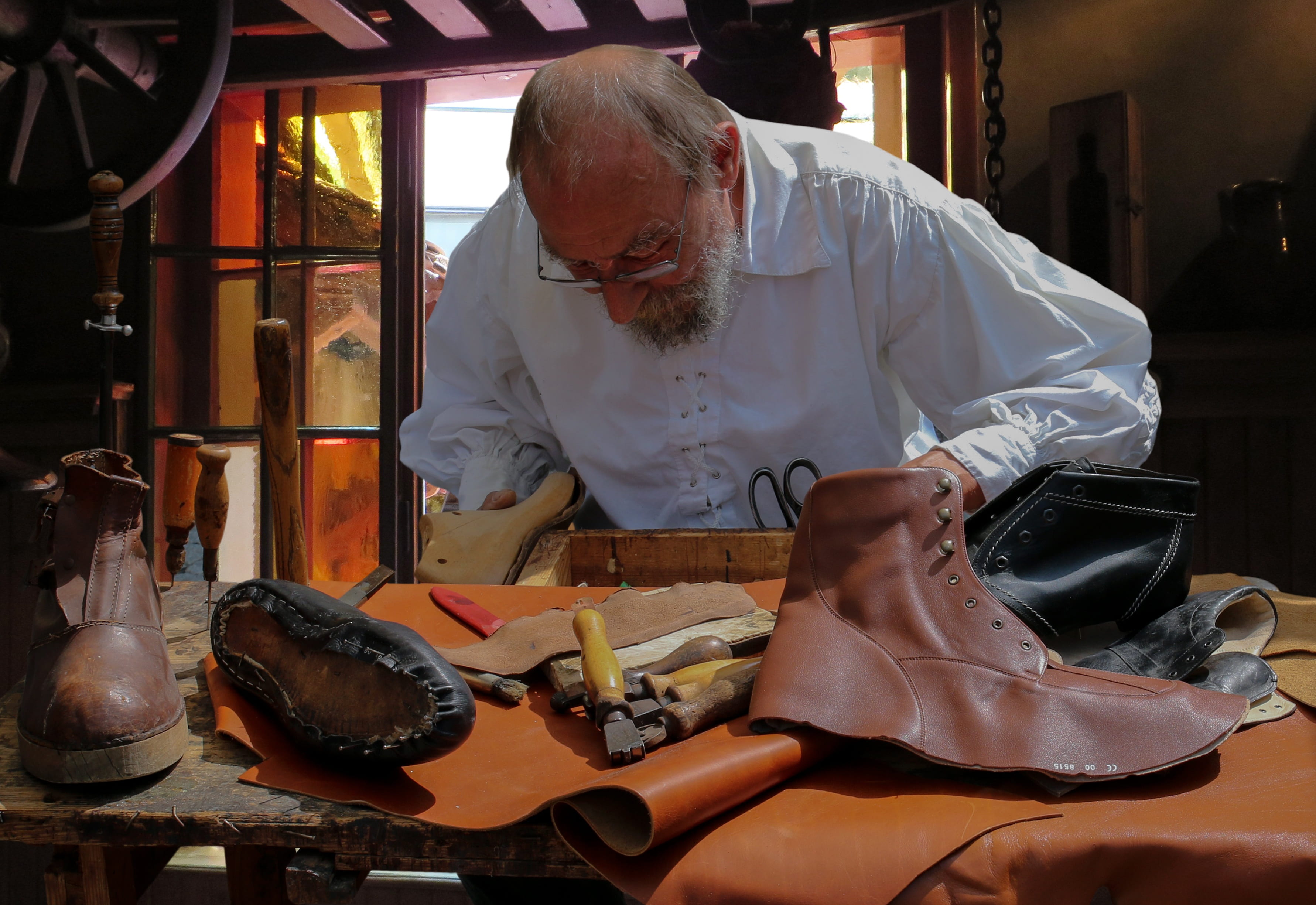 adult, indoors, concentration, workshop, middle ages, mature adult, working, one person, house, skill, holding, shoes, making, table, males, senior adult, HD Wallpaper