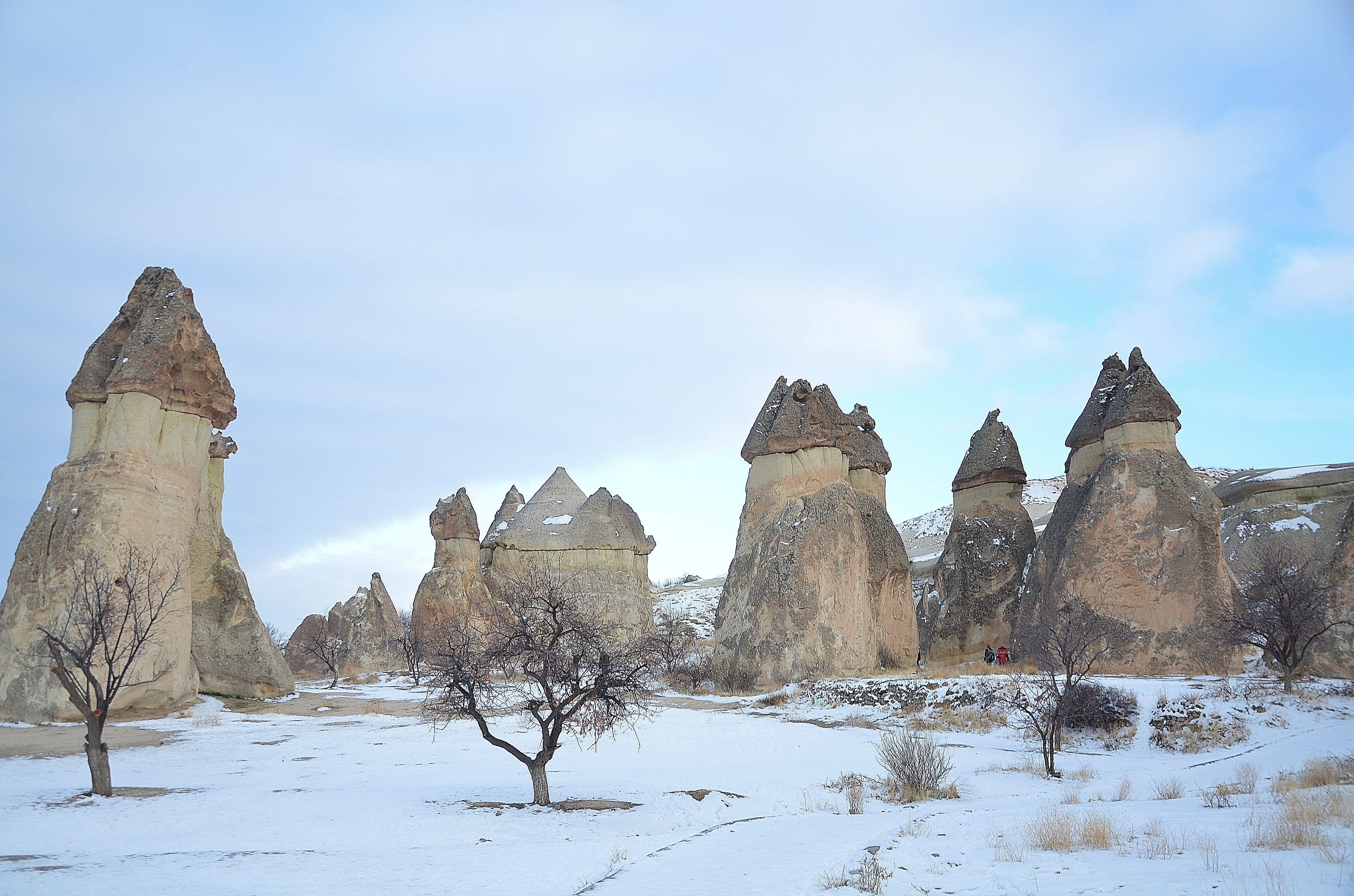 land, snow, selective, cloud - sky, tourist attraction, photography, Road, beautiful, day, travel, sky, nature, travel destinations, Landmark, history, HD Wallpaper