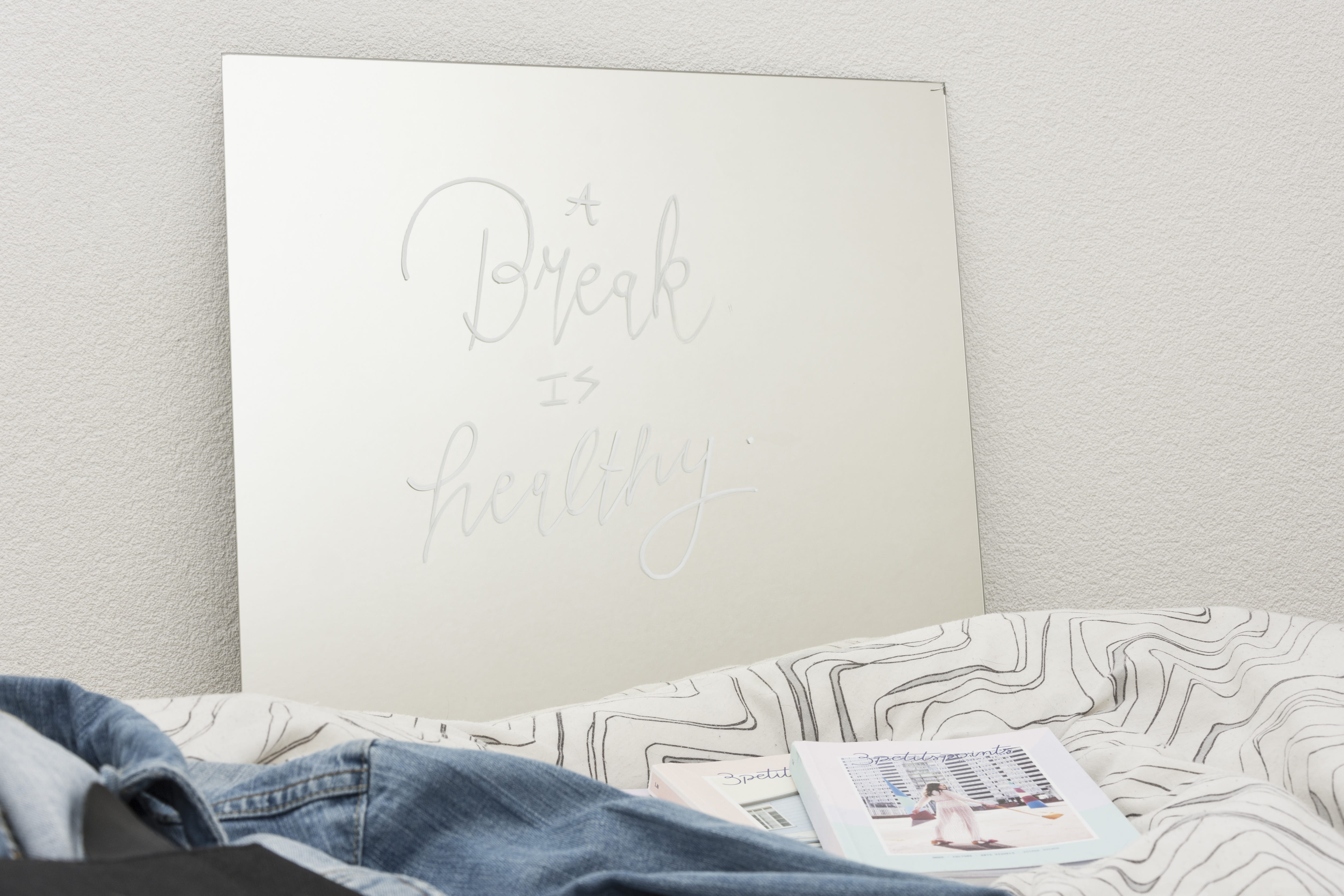 domestic room, calligraphy, wall - building feature, handlettering, bed, mirror, estavayer-le-lac, furniture, room, jeans, 4K, one person, lifestyles, HD Wallpaper