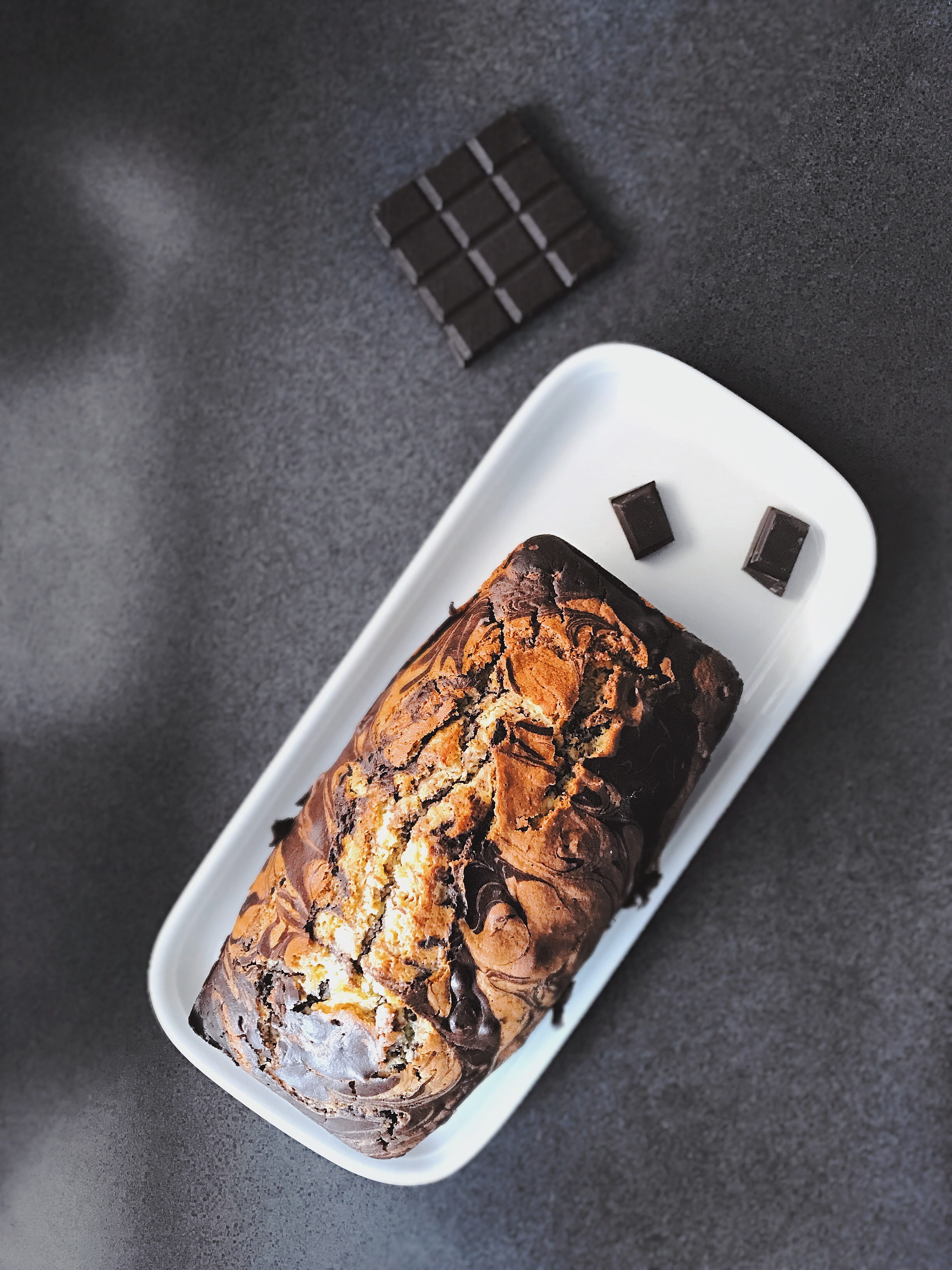 table, cake, plate, foodporn, sweets, still life, healthy eating, freshness, food, no people, high angle view, dessert, delicious, tray, chocolate, breakfast, Phone HD Wallpaper