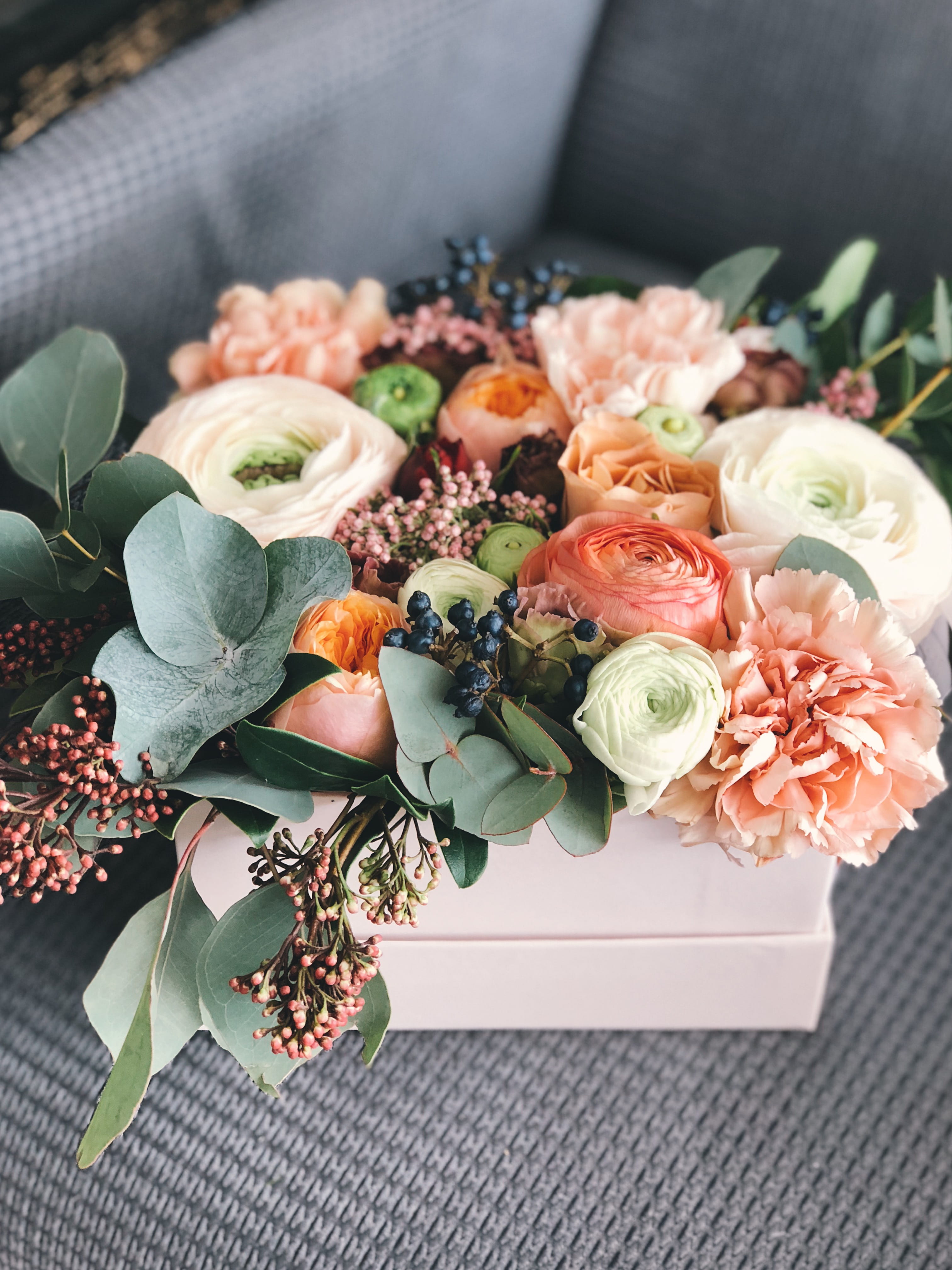 flower head, food, high angle view, box, wedding, no people, flowers, romantic, anniversary, nature, flowering plant, romance, rose - flower, still life, Phone HD Wallpaper
