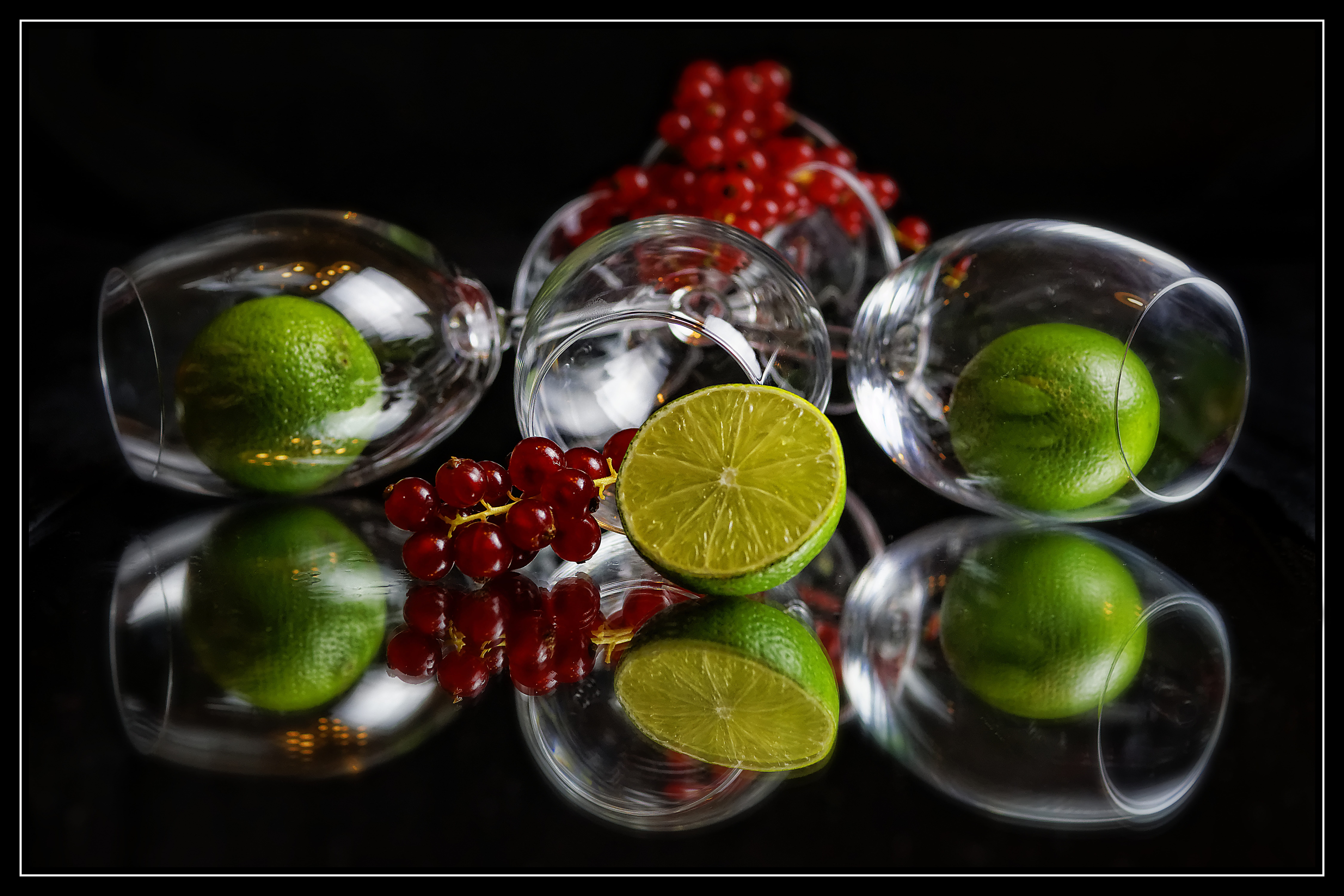 lime, eat, close-up, citrus fruit, color, healthy, snack, cocktail, indoors, juicy, freshness, no people, variation, foodporn, food and drink, 8K, glass, HD Wallpaper