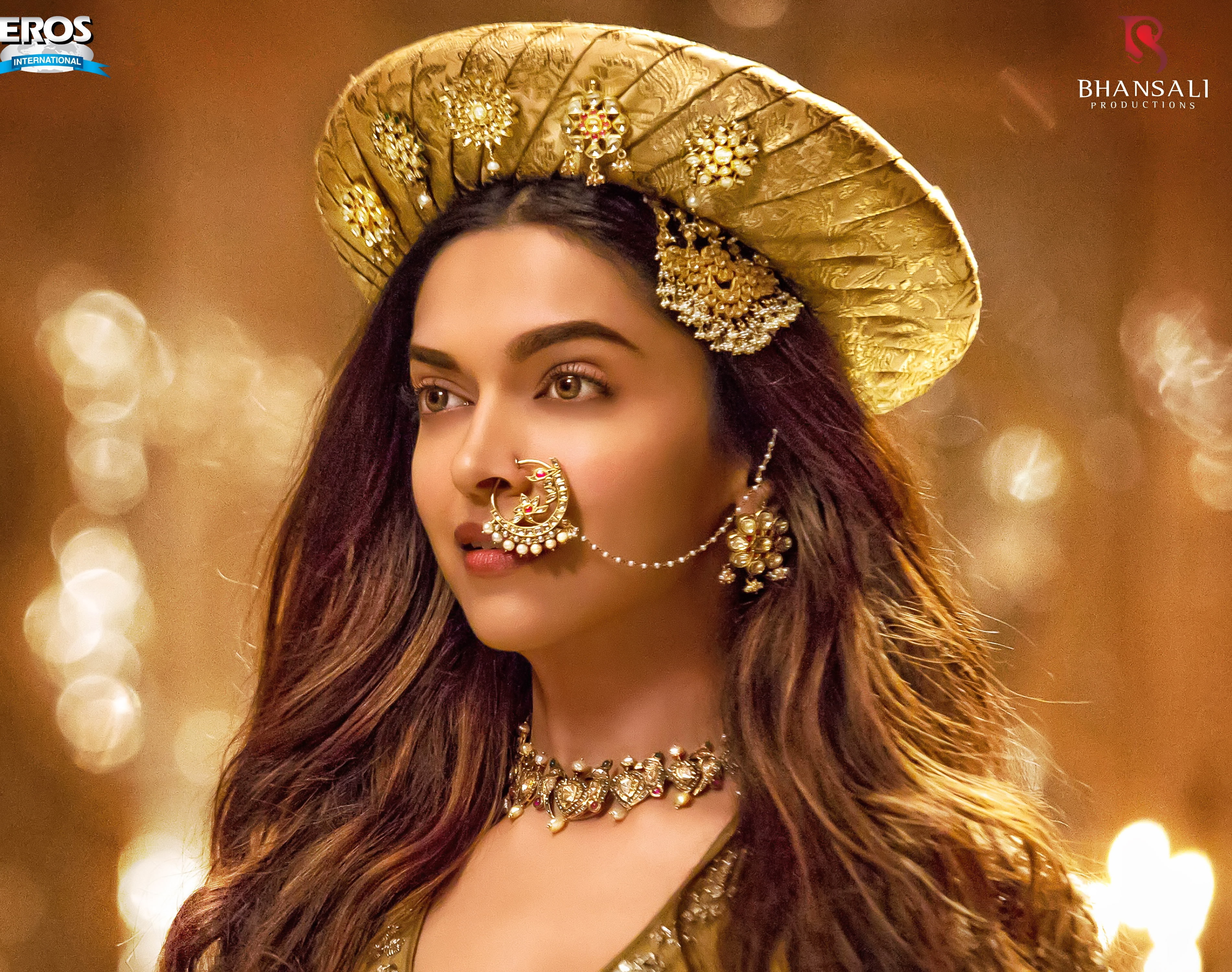 2K, wearing, 4K, woman, Jewellery, colored, Deepika Padukone, jewelries, gold, Bajirao Mastani, HD Wallpaper