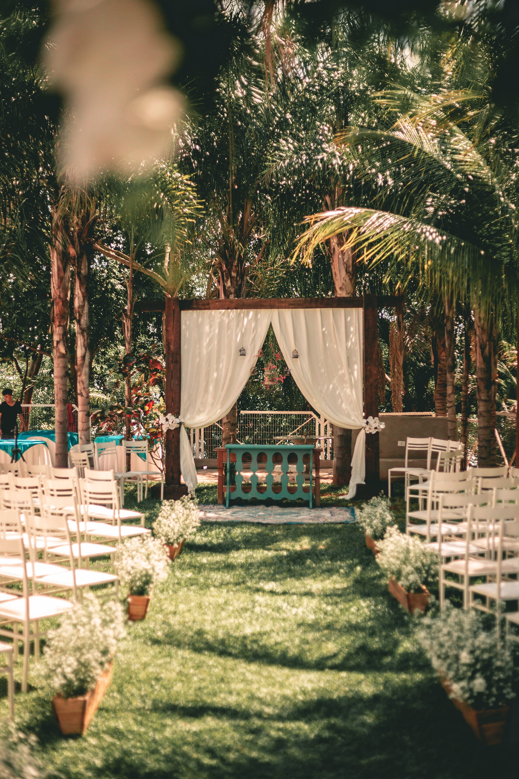 park, architecture, marriage, selective focus, growth, garden wedding, built structure, weddings, park - man made space, patio, plant, decoration, day, Phone HD Wallpaper