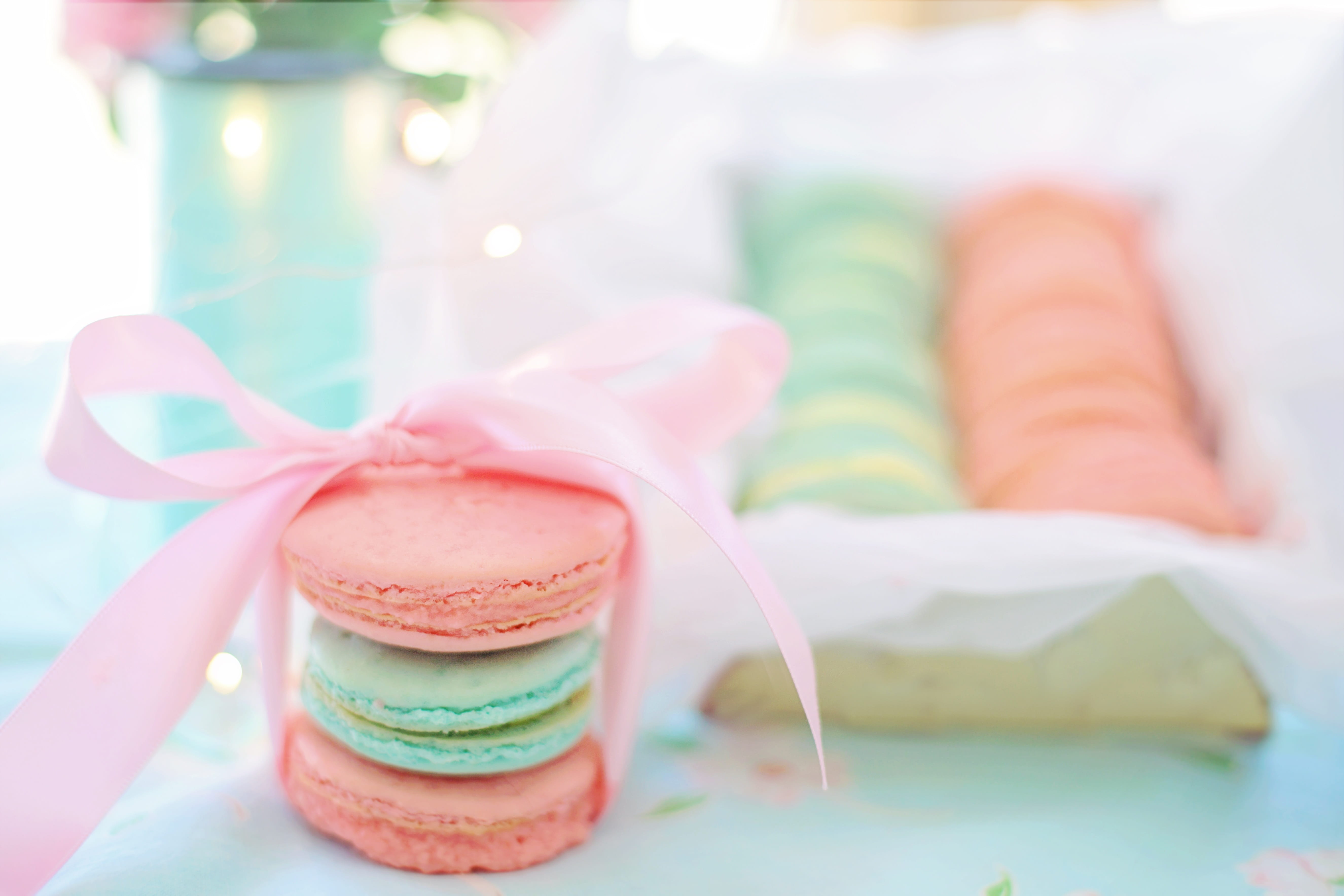 focus on foreground, macaroon, delicious, pink, easter, indoors, sweet, macarons, snack, close-up, biscuits, still life, gift, dessert, nibble, indulgence, HD Wallpaper
