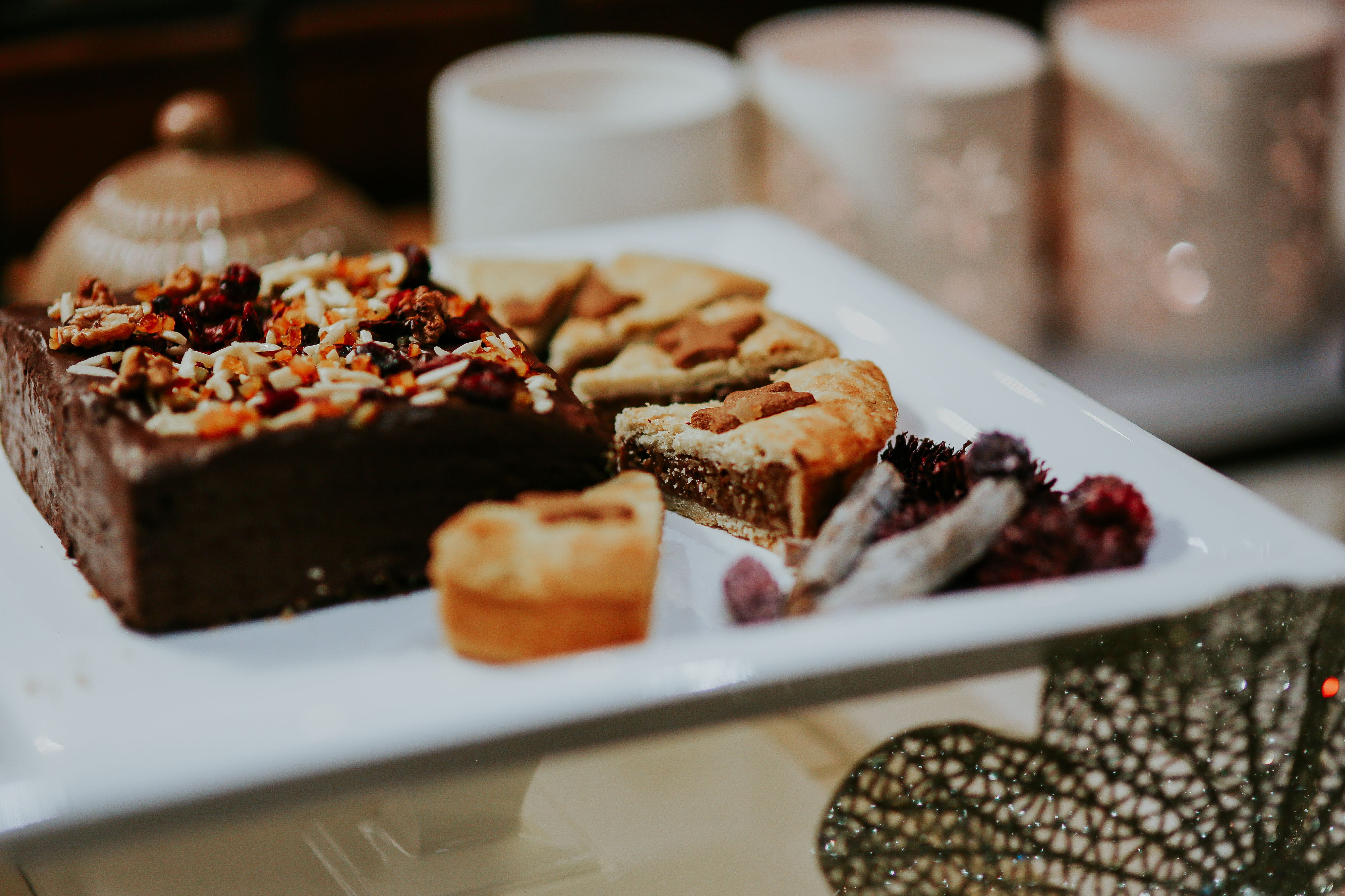 christmas, unhealthy eating, food, serving size, table, close-up, dessert, gourmet, sweets, indoors, sweet Food, cake, no People, selective focus, chocolate, HD Wallpaper