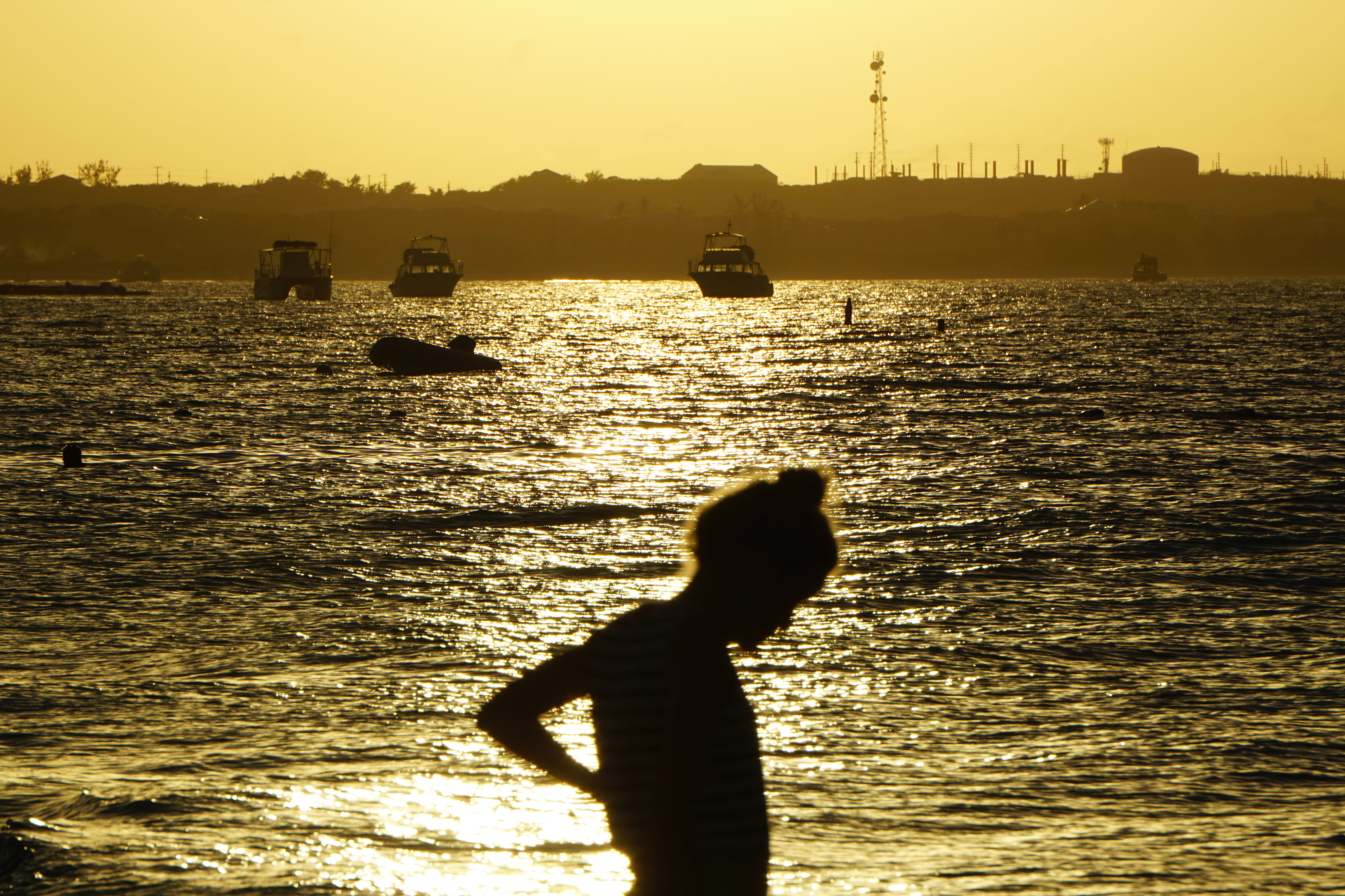 nautical vessel, 5K, ocean, girl, landscape, sun, people, sea, sunlight, sailboat, silhouette, transportation, turks and caicos islands, boats, sunset, HD Wallpaper