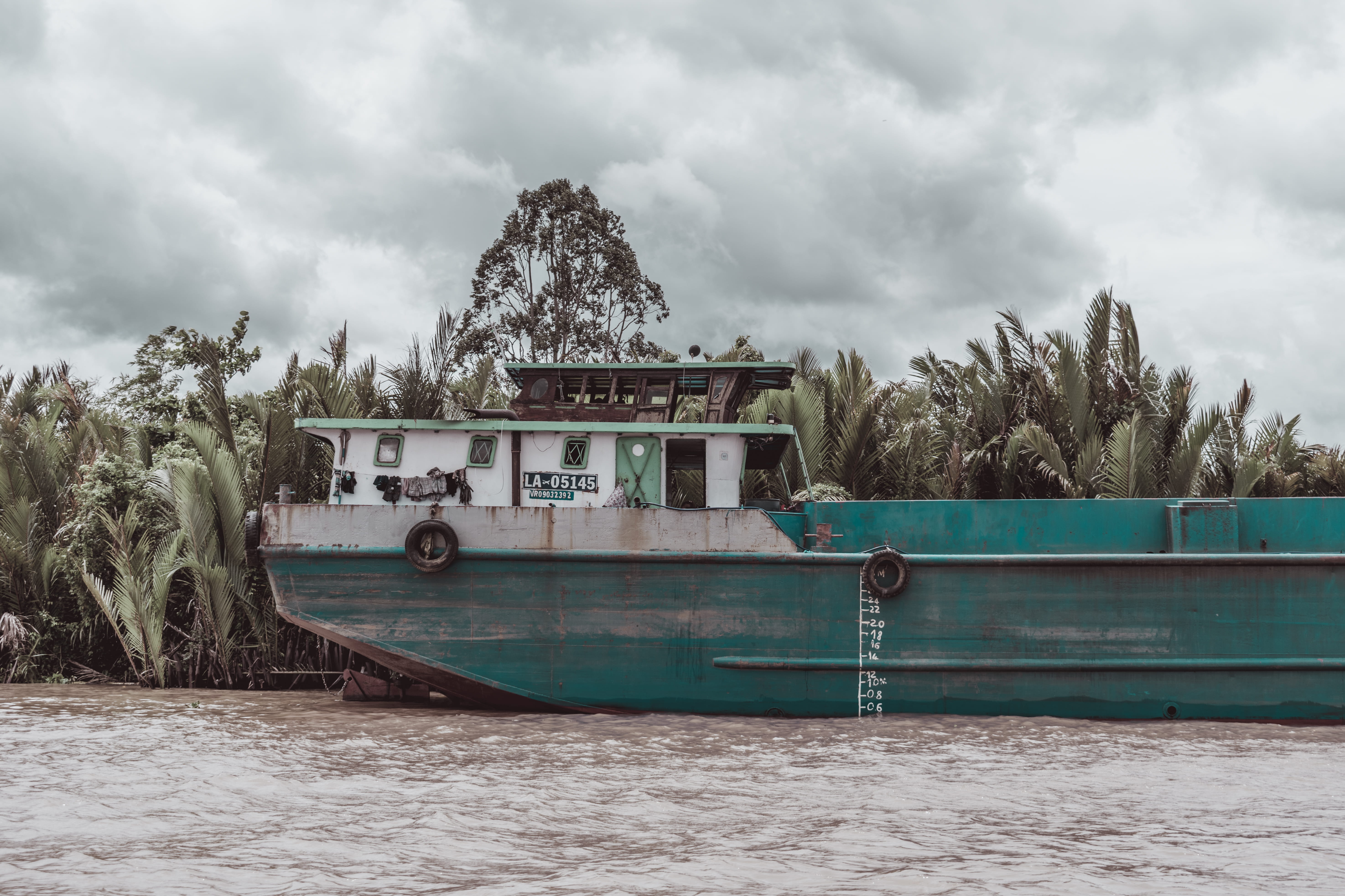 turqouise, day, waterfront, vietnam, cloud - sky, nautical vessel, nomad, palm trees, nature, boat, delta, 5K, sky, moored, plant, architecture, tree, HD Wallpaper