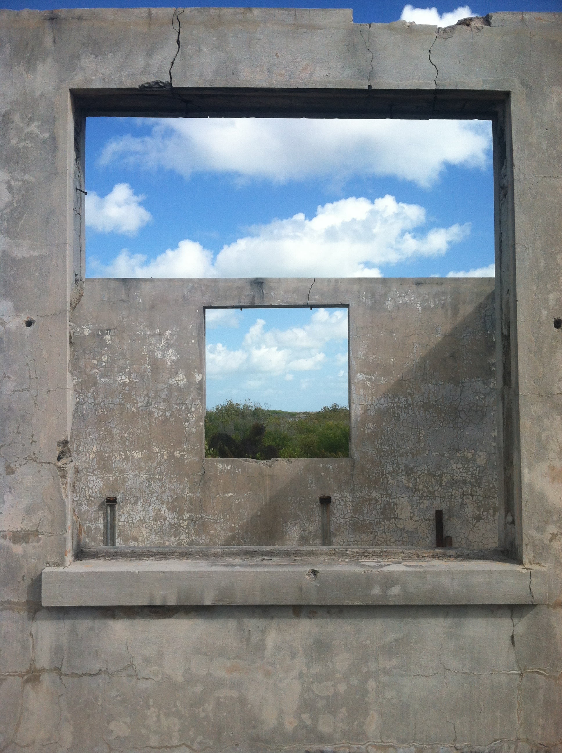stone, historical, rectangle, building exterior, low angle view, concrete, structure, turks and caicos, caribbean, no people, building, architecture, sunlight, Phone HD Wallpaper