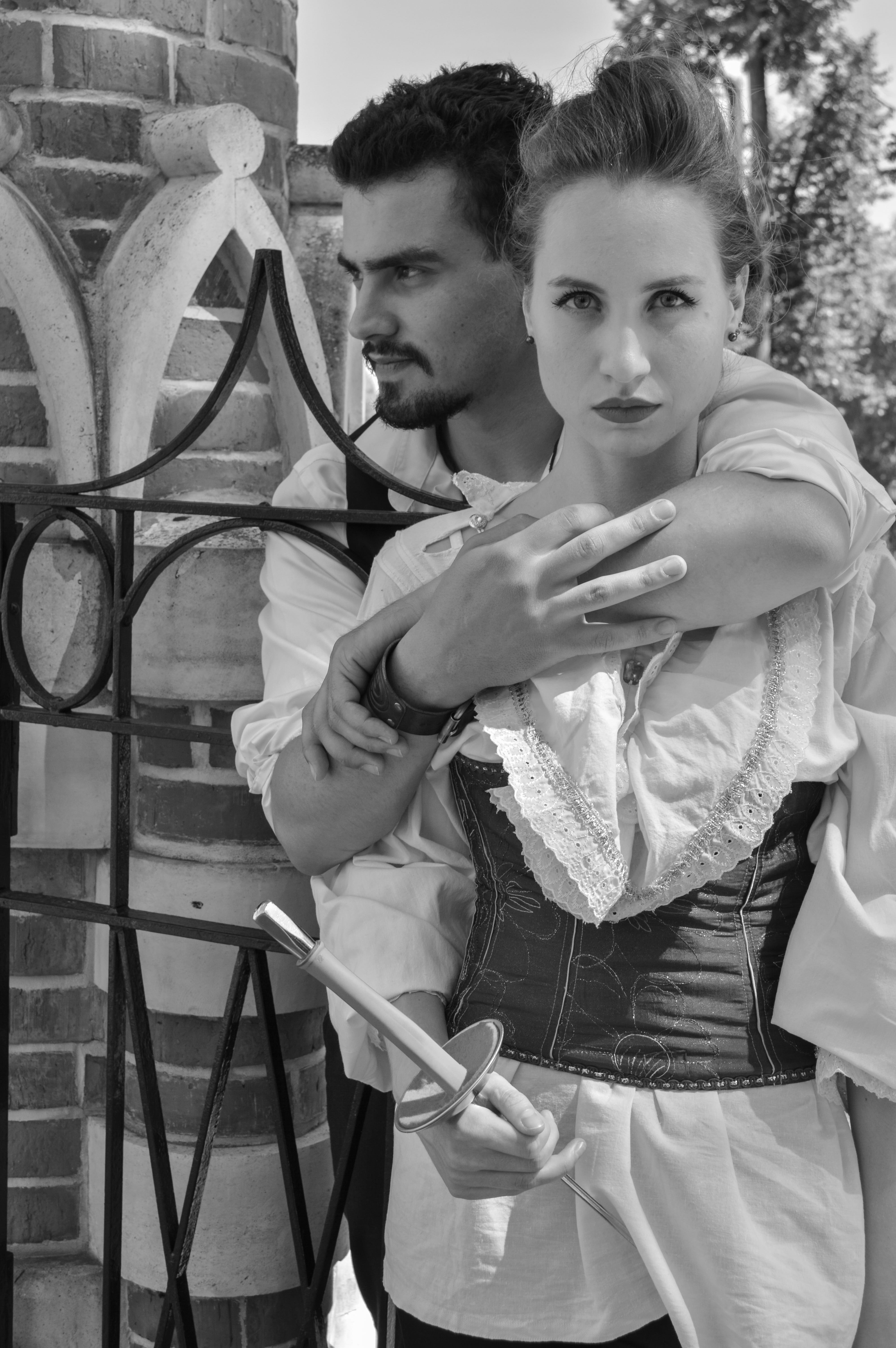 heterosexual couple, looking at camera, happiness, happy, real people, lovers, hairstyle, young men, young adult, relationship, casual clothing, swords, Phone HD Wallpaper