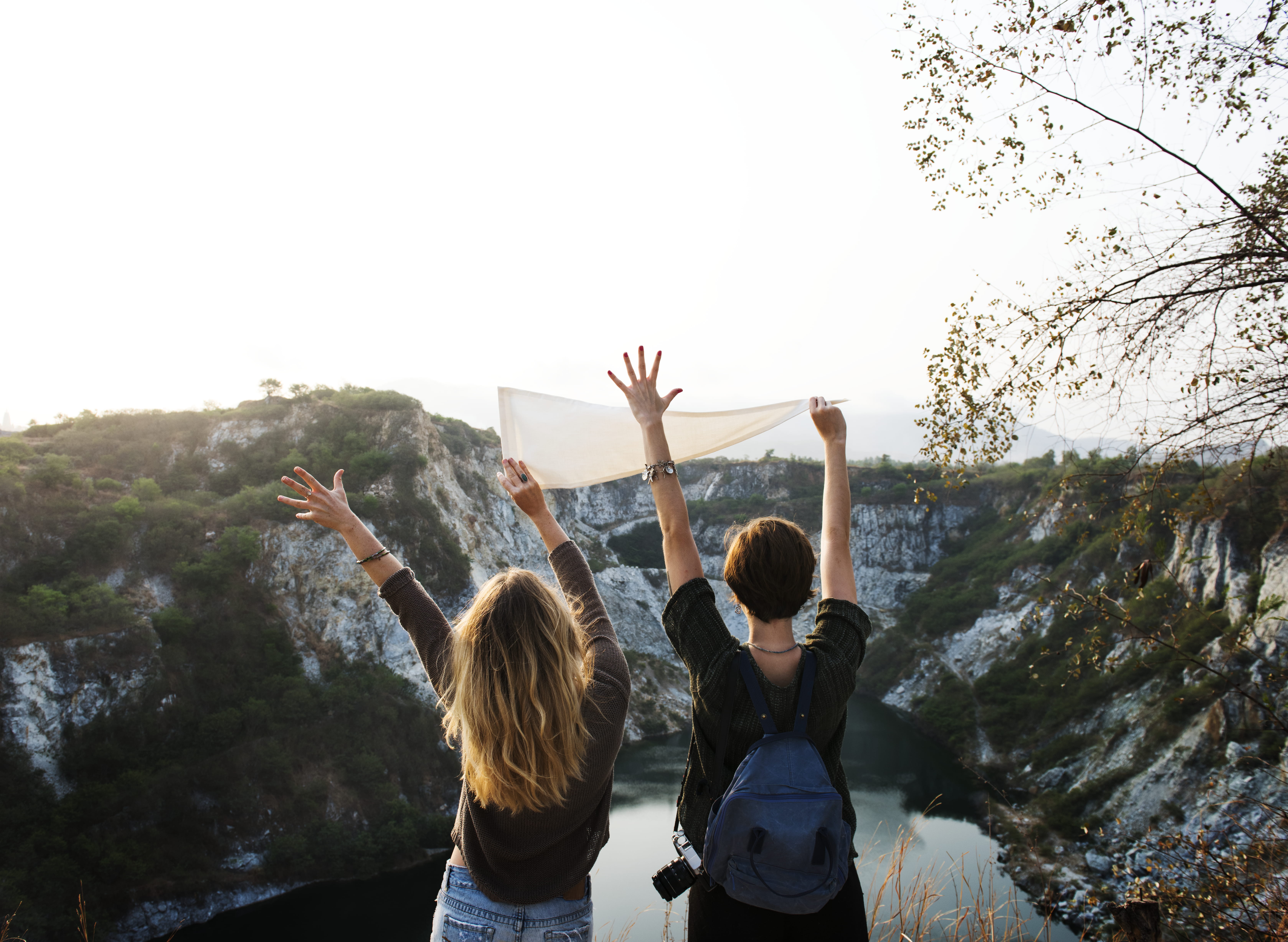holding, copy space, traveling, together, two, casual, fun, vacation, nature, hands up, friendship, lake, pennant, cheerful, leisure, care, back, casual clothing, HD Wallpaper