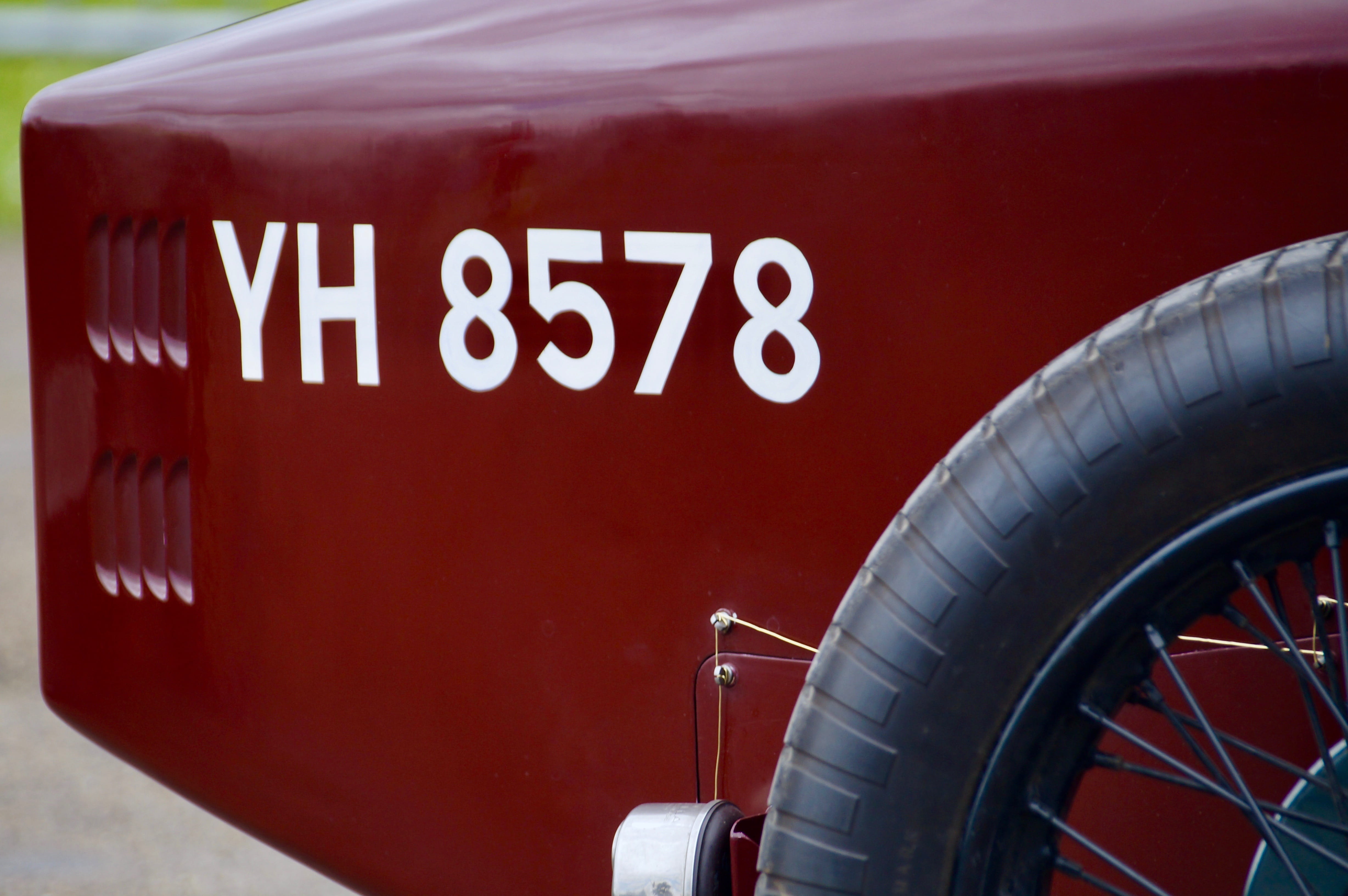 4K, speed, racing, motor vehicle, car, alloy wheel, number, numbers, close-up, no people, focus on foreground, vintage, cars, historic, black, wheel, tyre, HD Wallpaper