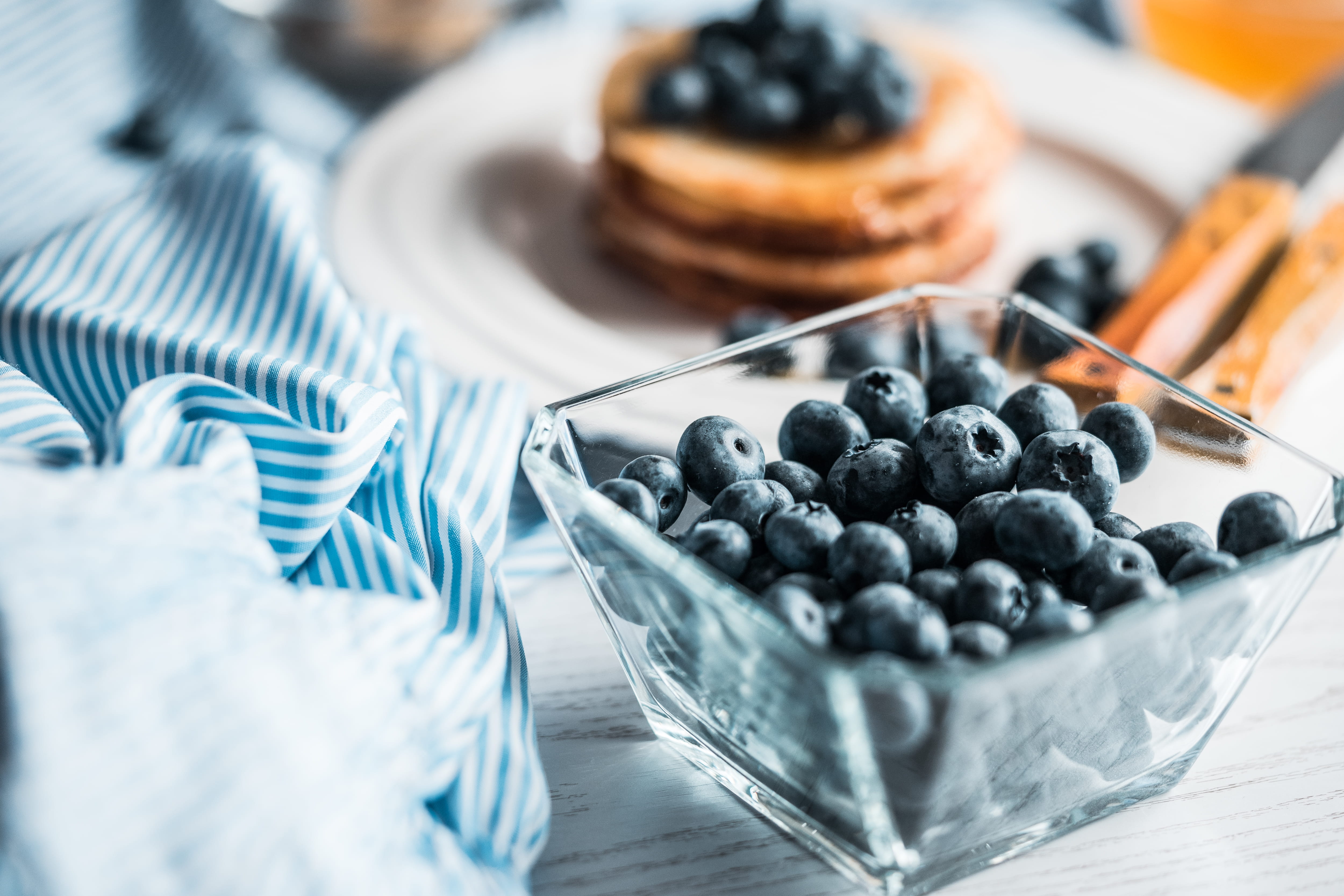 fresh, food, sweet, kitchen utensil, indoors, food and drink, selective focus, plate, fruit, studio shot, freshness, morning, top, blackberry - fruit, yummy, HD Wallpaper