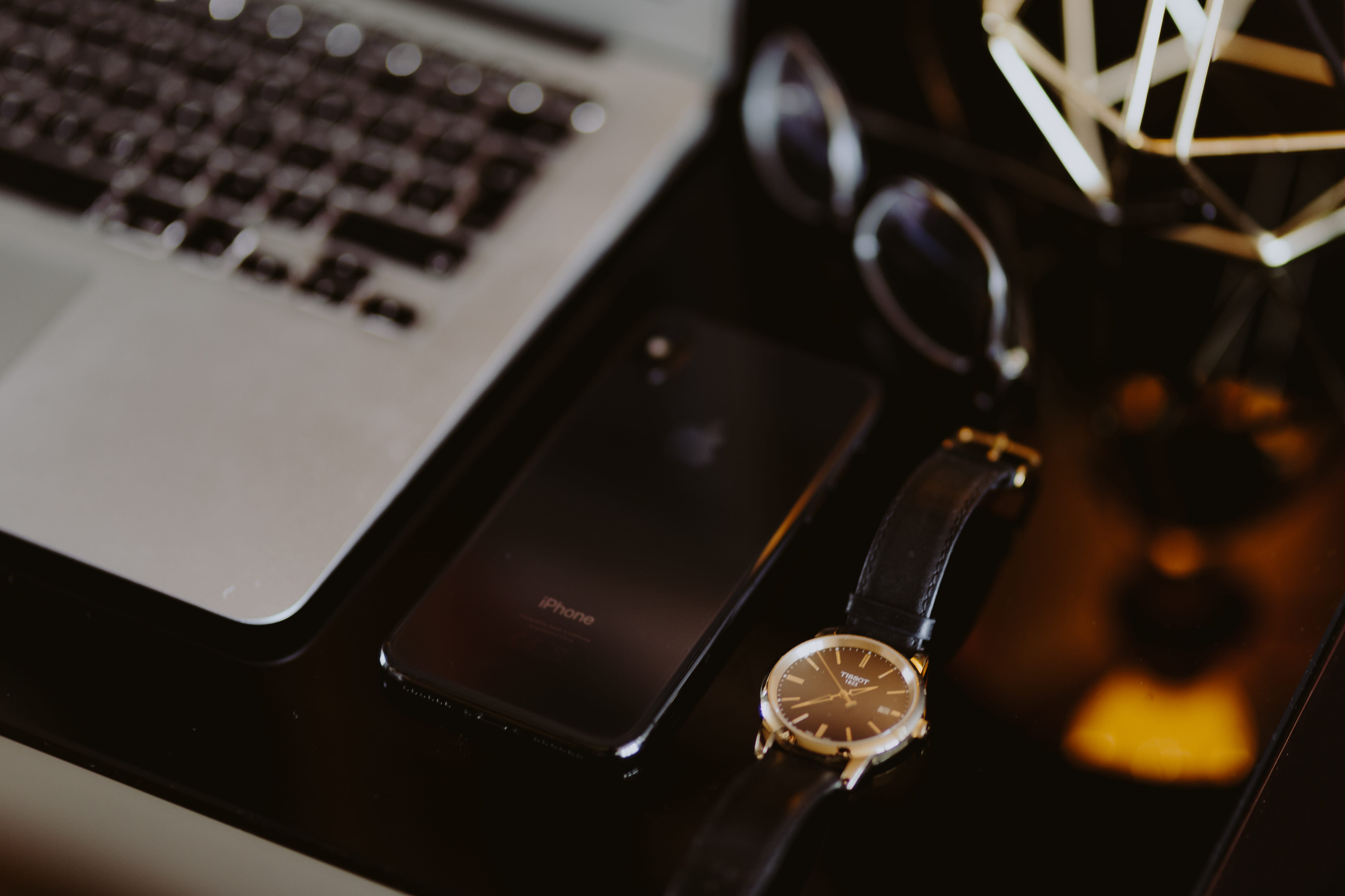 macbook air, picture, refreshment, focus on foreground, gold, number, home office, high angle view, communication, frame, food and drink, selective focus, HD Wallpaper