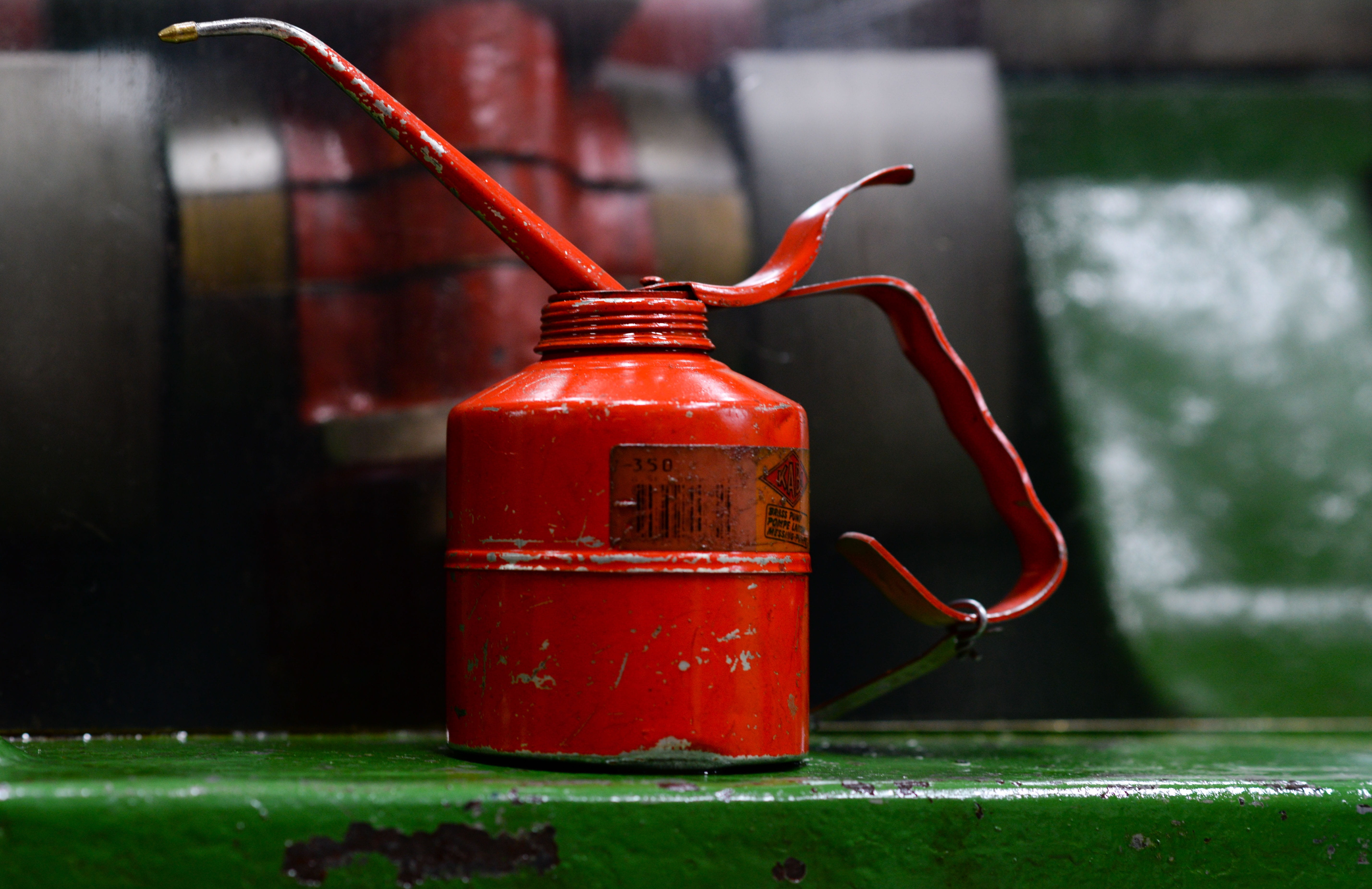 steel, grease, water, container, surface, gasoline, indoors, close-up, oil, nature, petrol, accidents and disasters, drop, drip, food, barrel, wet, green, HD Wallpaper