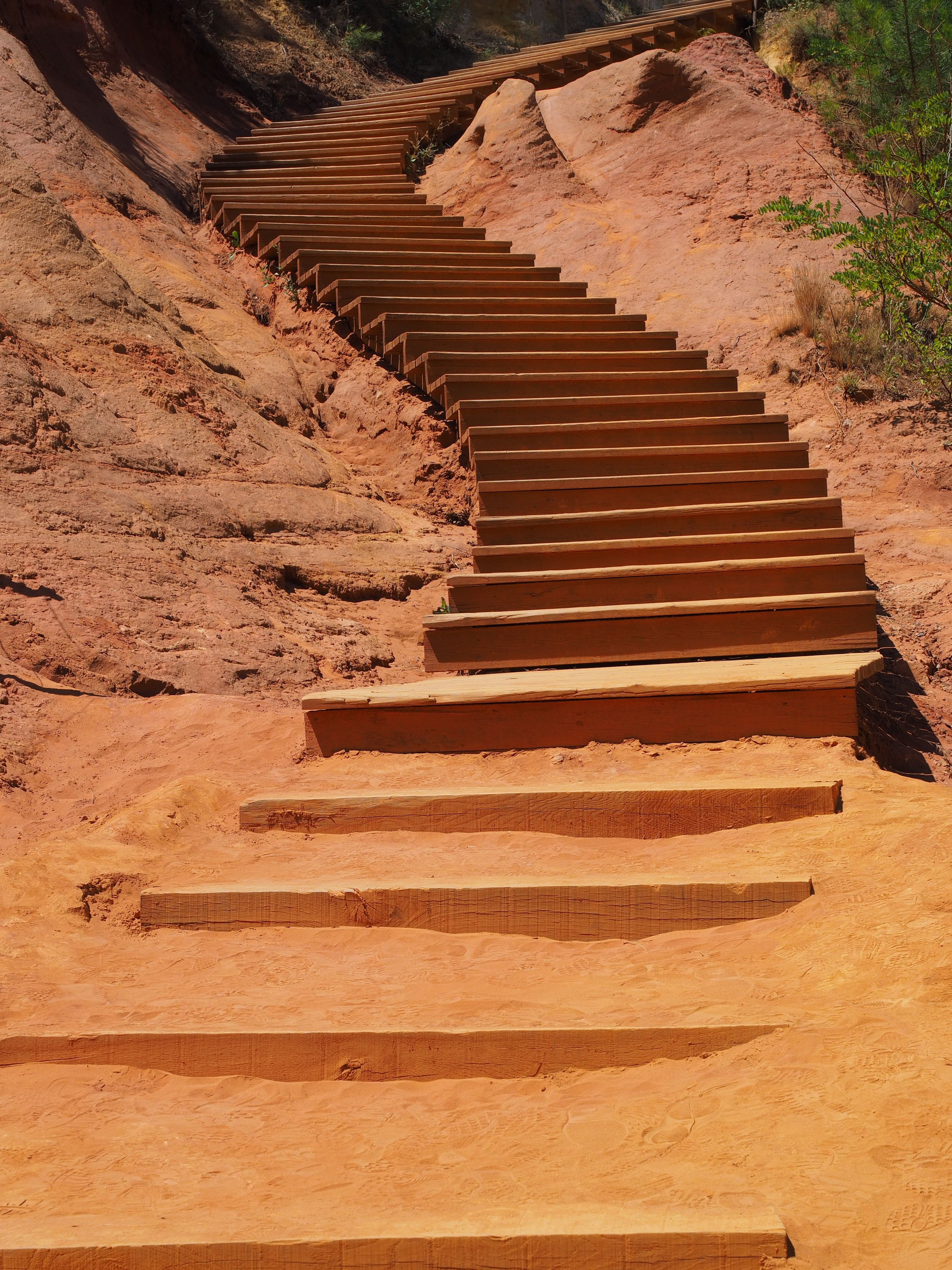 stairs, high angle view, no people, ocher mine, france, hue, arid climate, yellow, rock, grey, mixture, direction, ockerbraun, nature, gradually, ochre colours, Phone HD Wallpaper