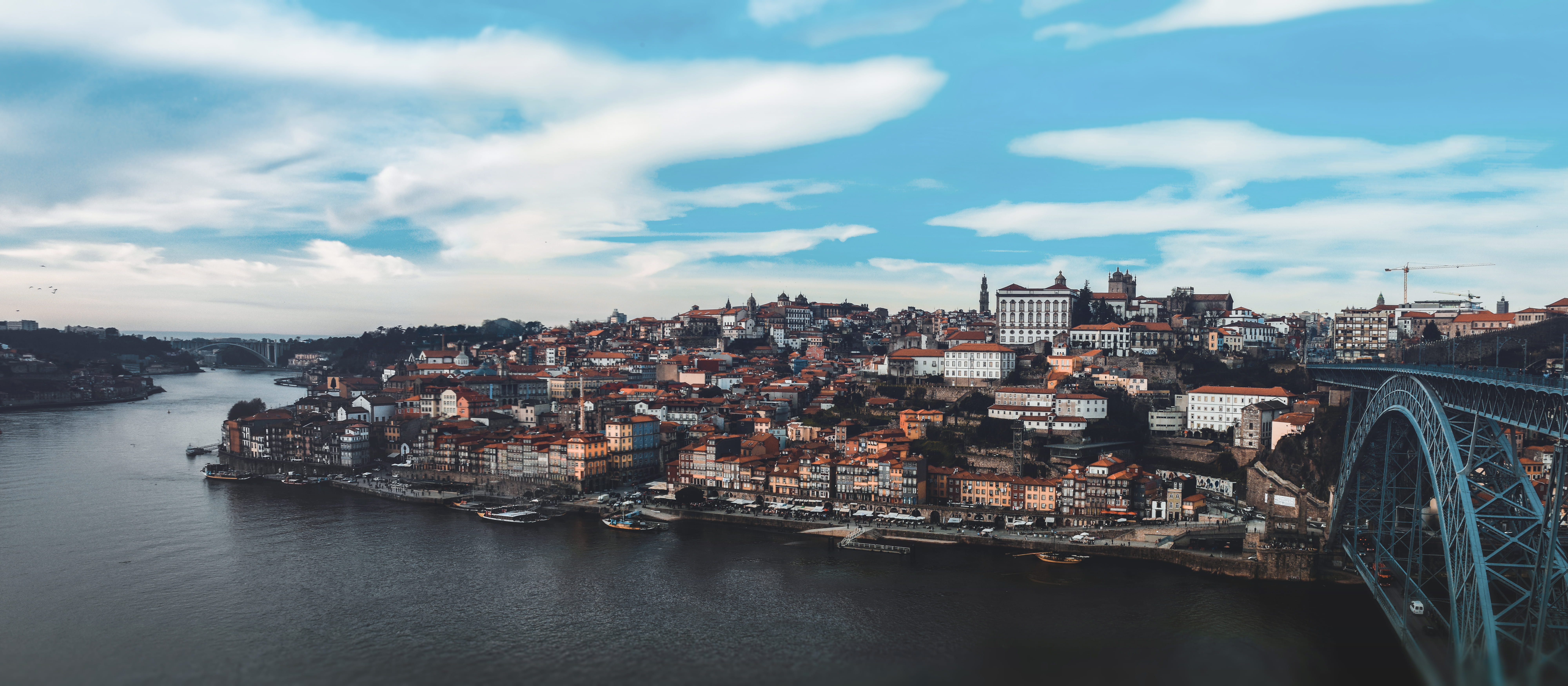 nature, outdoors, lake, porto, buildings, bridge - man made structure, cityscape, blue sky, office building exterior, transportation, horizon, city, boats, HD Wallpaper