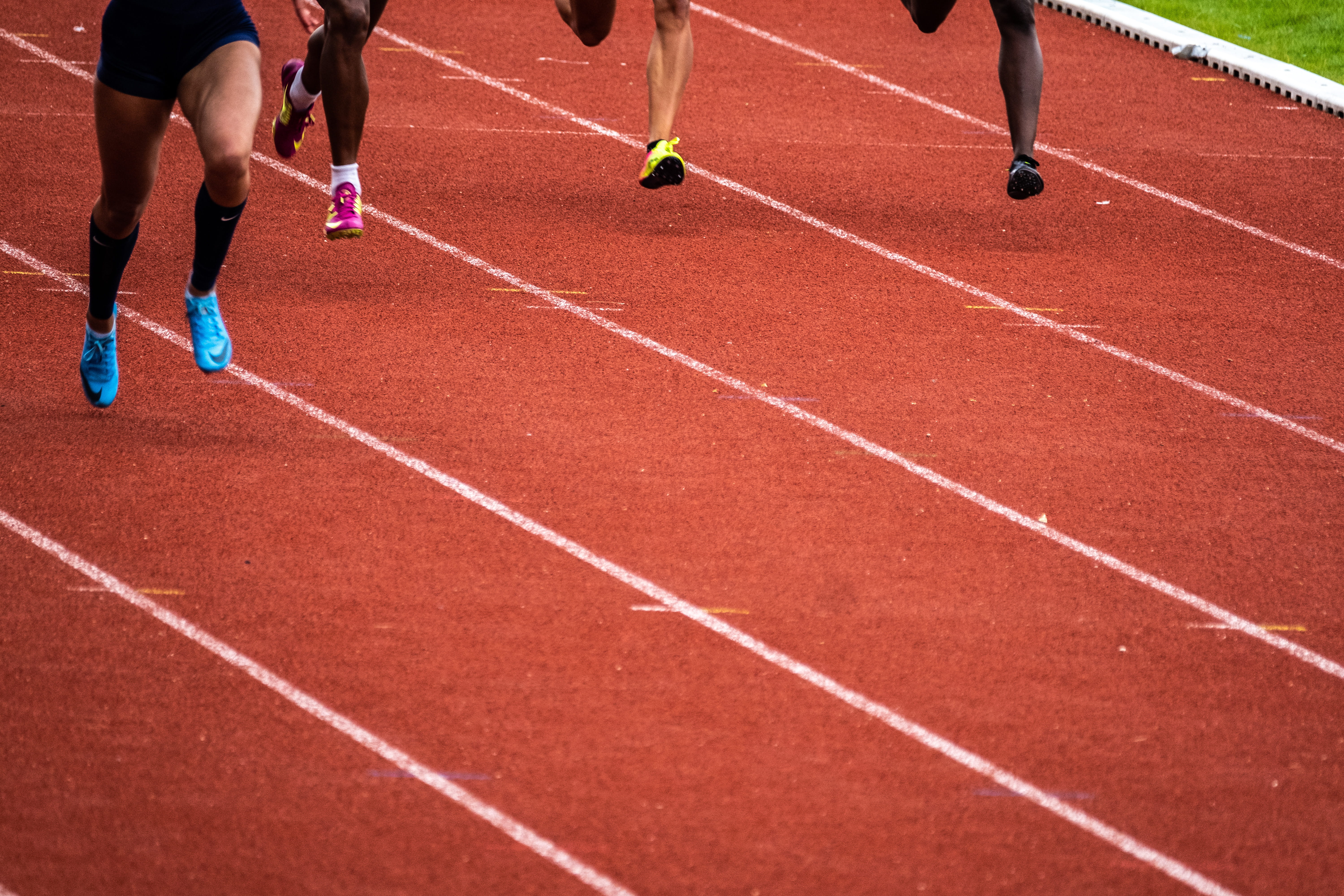 human limb, mens track, france, outdoors, sports, exercising, sports race, human body part, competition, stadium, race, lifestyles, track event, healthy lifestyle, HD Wallpaper