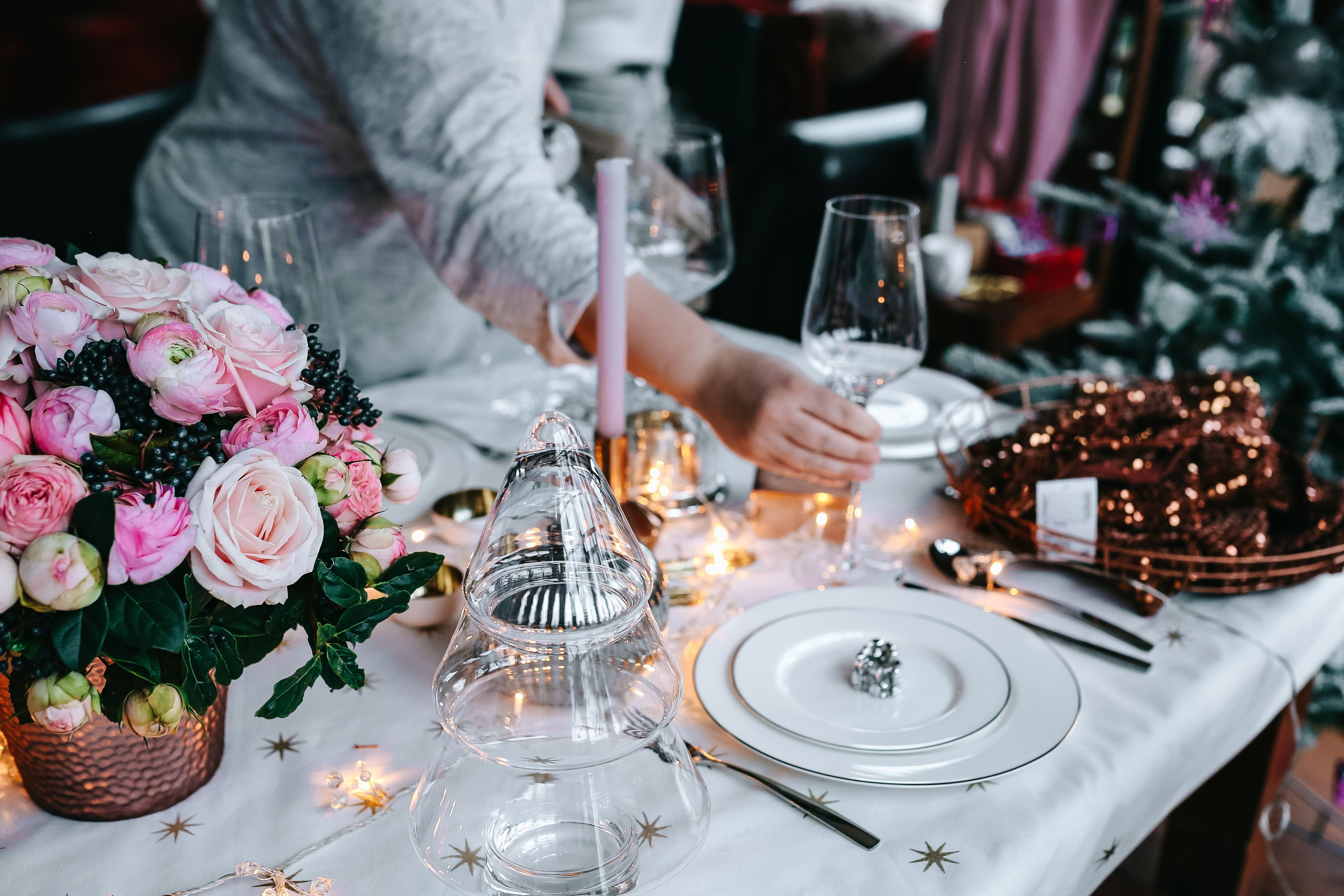 tableware, nature, wedding, business, hand, wineglass, people, plant, adults only, food, plate, adult, real people, Hands, decorating, human body part, HD Wallpaper
