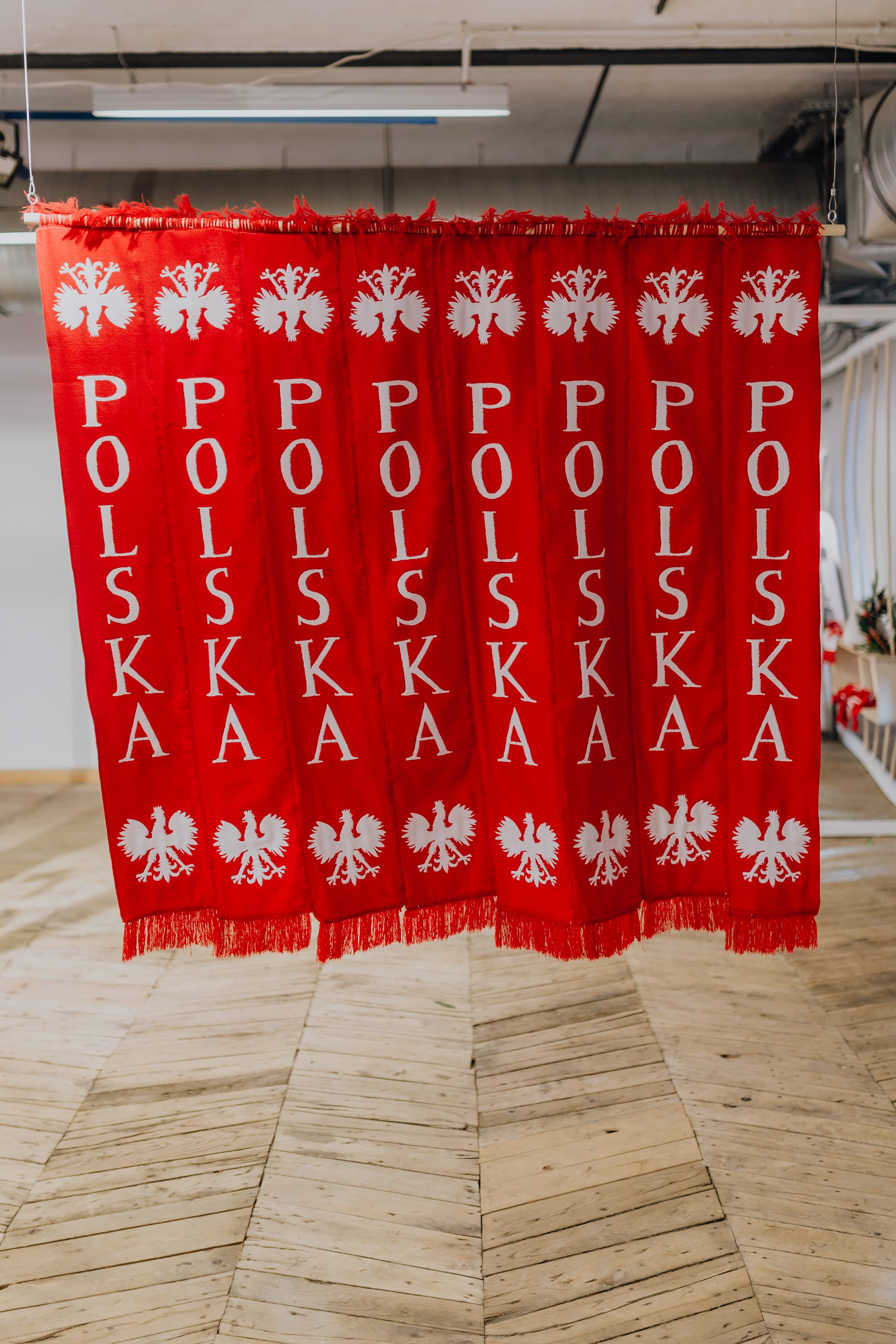 non-western script, polish, text, script, architecture, Poland, lodz design festival, belief, scarves, 4K, communication, message, soccer, religion, building, Phone HD Wallpaper
