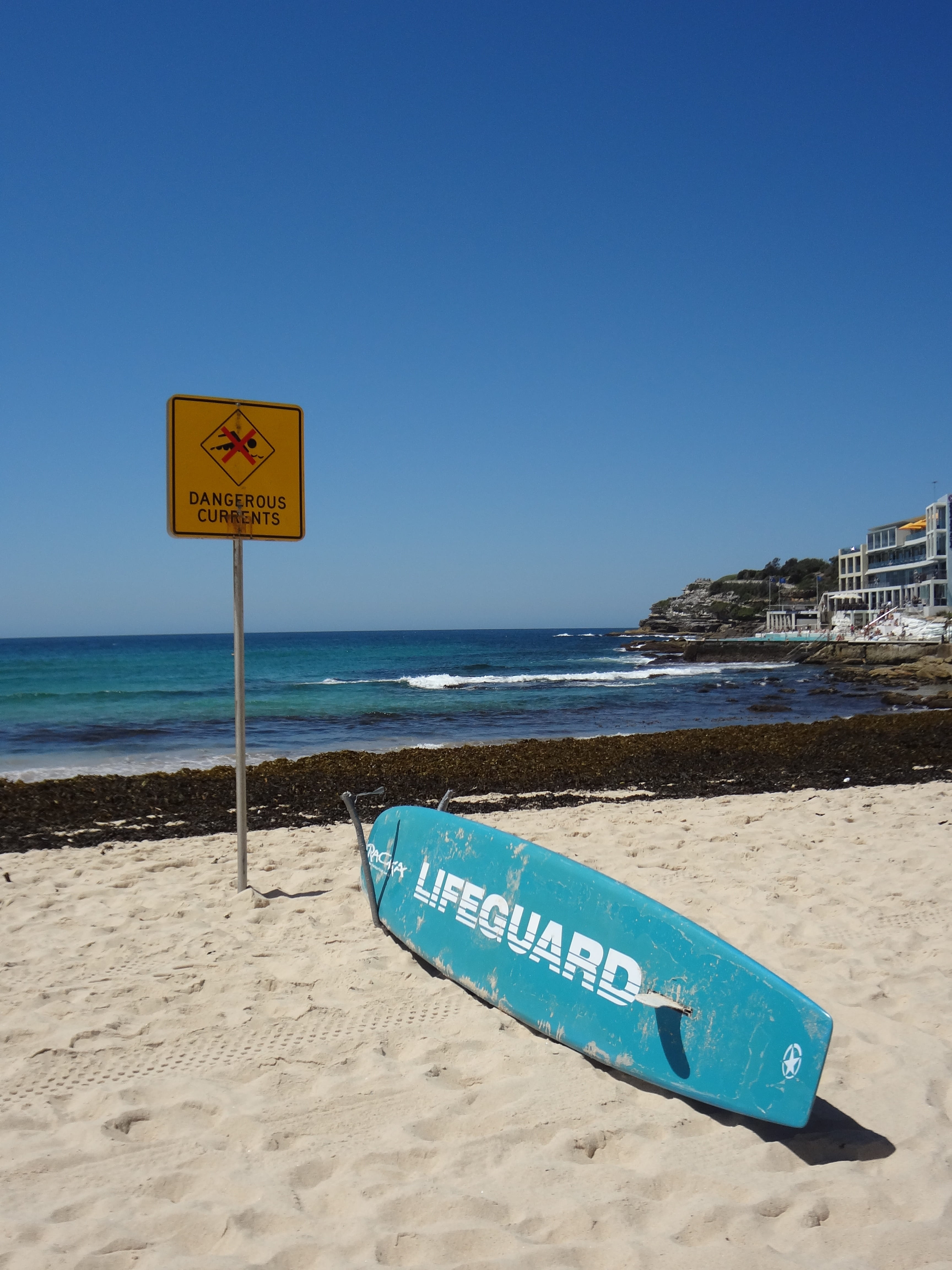 information, sea, sand, guidance, clear sky, land, beach, Sydney, sky, horizon over water, road Sign, text, outdoors, 4K, western script, information sign, Phone HD Wallpaper