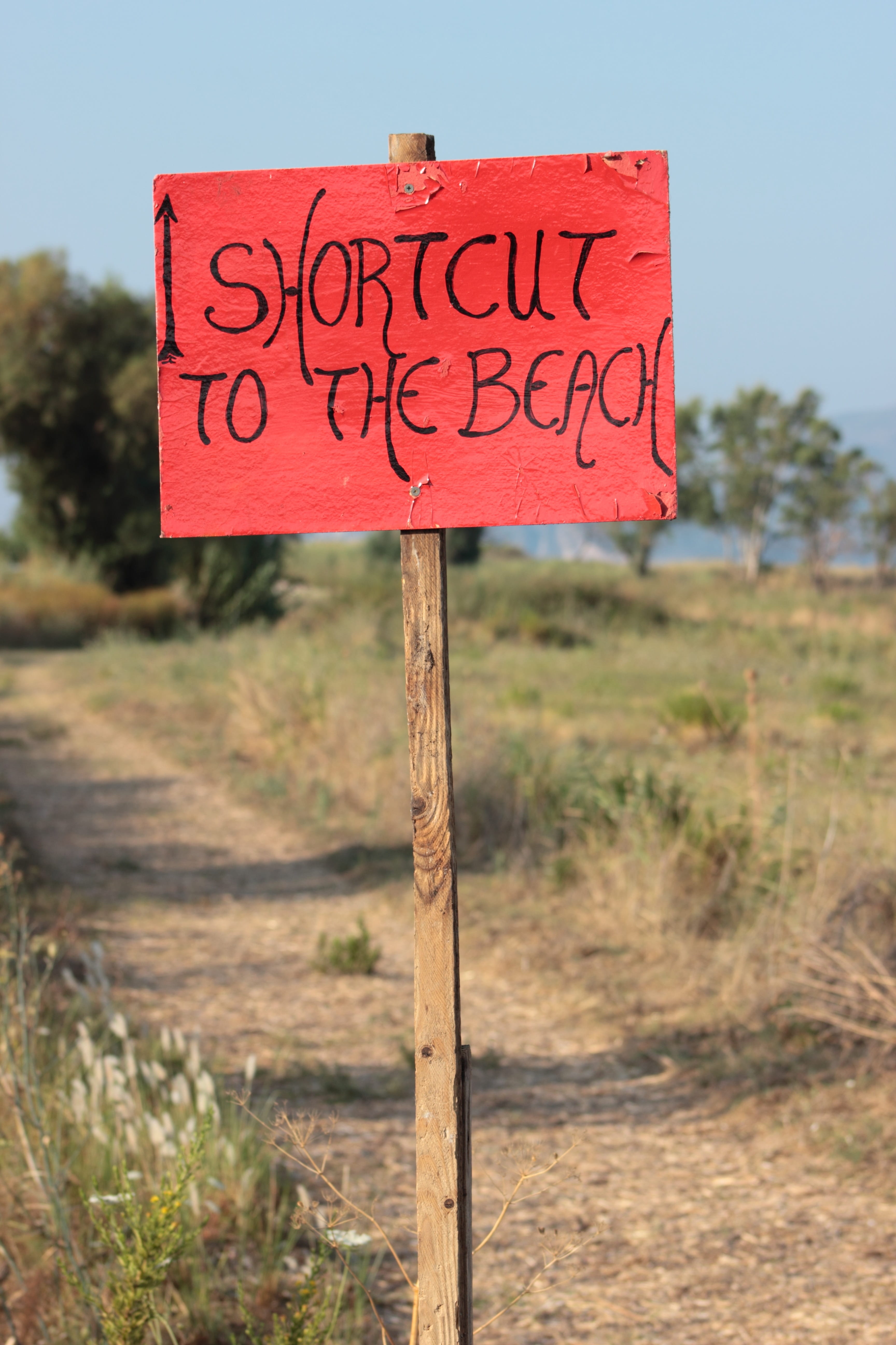 sky, summer, Sun, road sign, message, danger, 5K, land, no people, communication, Sea, day, sand, plant, sign, sun, tourist, close-up, warning sign, blue, Phone HD Wallpaper