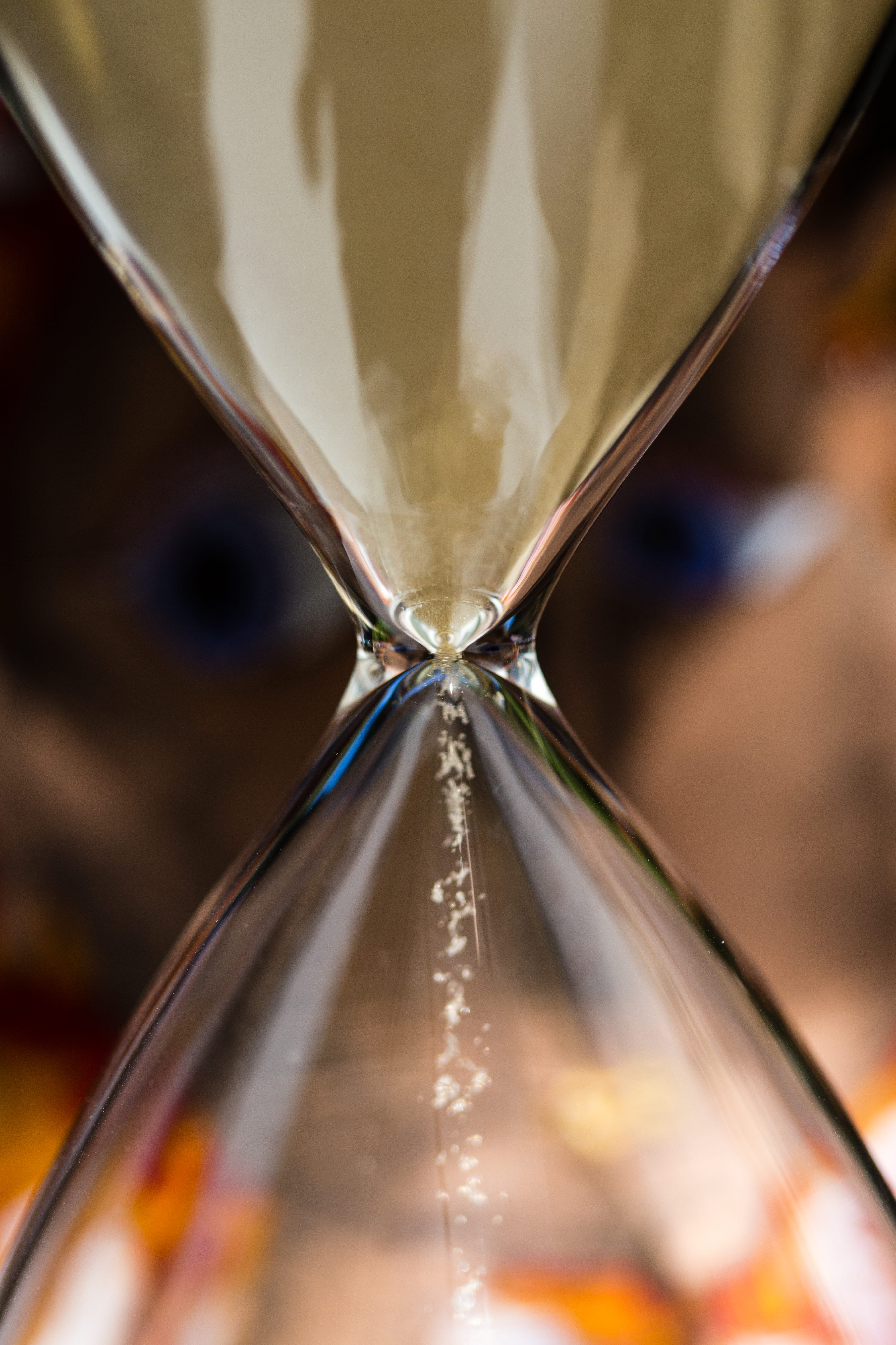 single object, studio shot, sand, nothing, urgency, hourglass, transparent, glass, 5K, nature, focus on foreground, close-up, mortality, ancient, no people, Phone HD Wallpaper