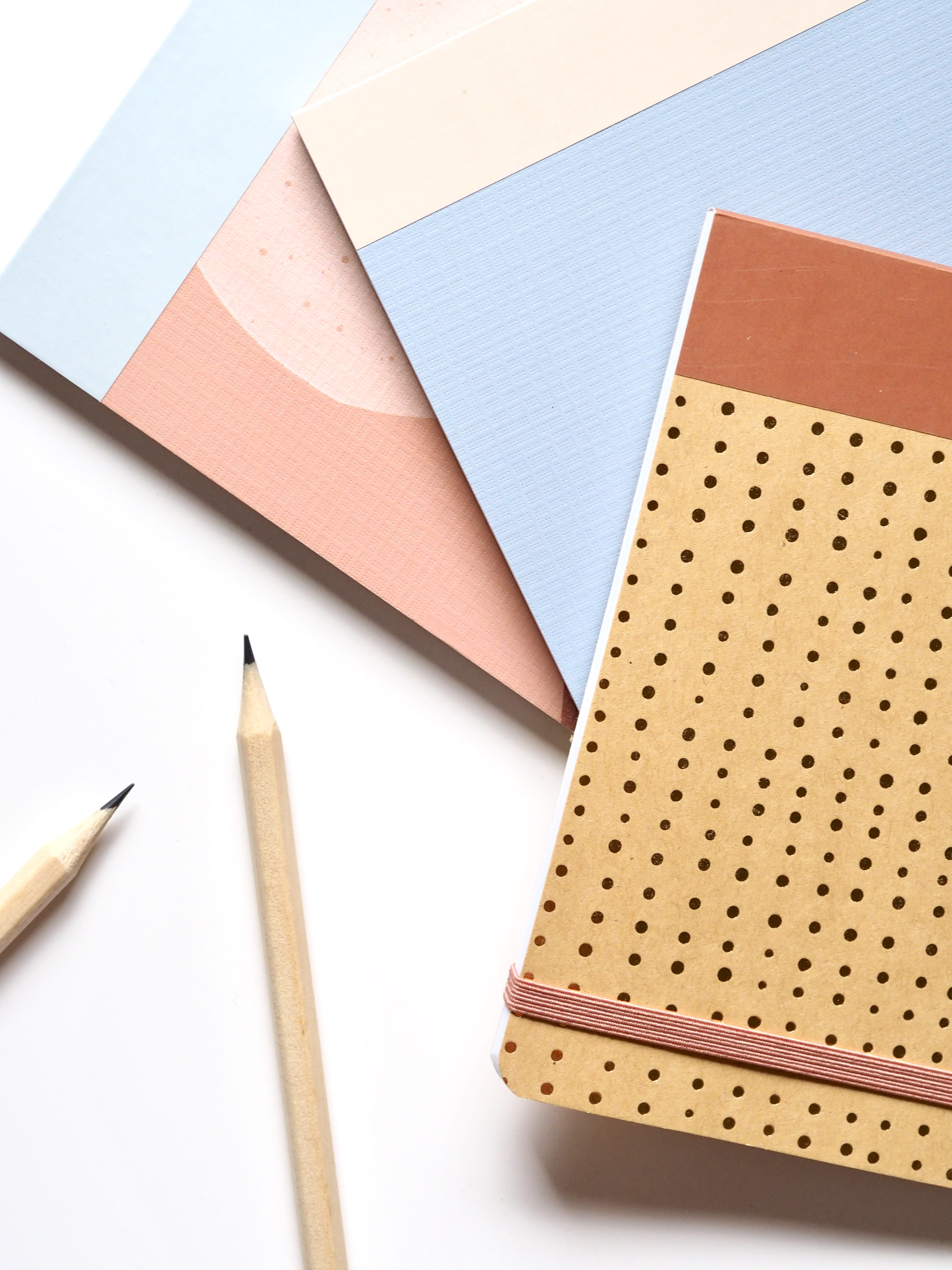 learning, 4K, yellow, electronics, origami, man made, school supplies, page, group of objects, studio shot, office supply, art, text, greeting card, airmail, Phone HD Wallpaper