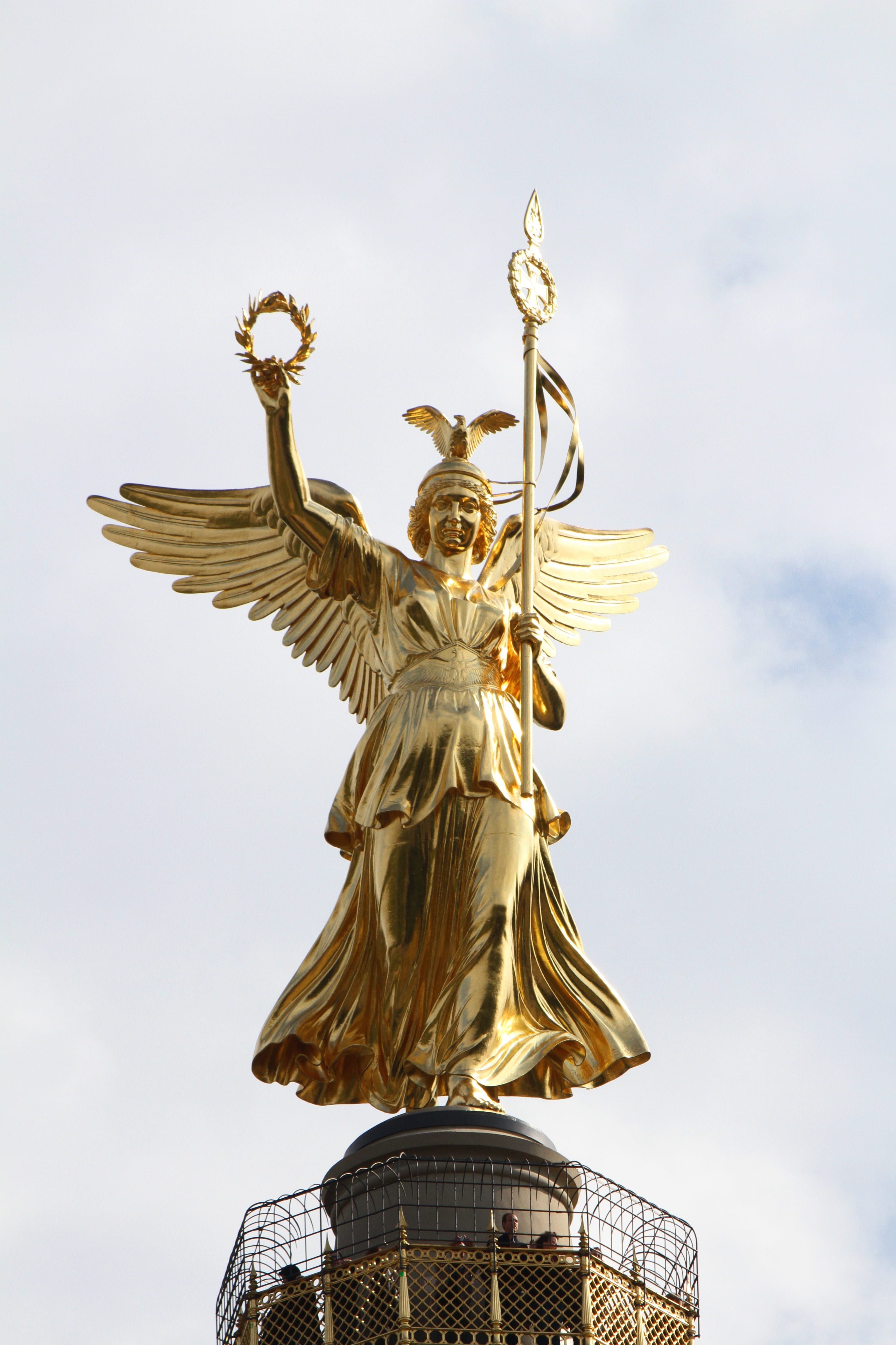 spear, wings, tourism, creativity, sky, belief, nature, sightseeing, monument, sculpture, golden, berlin, symbol, woman, lady, female, europe, attraction, Phone HD Wallpaper