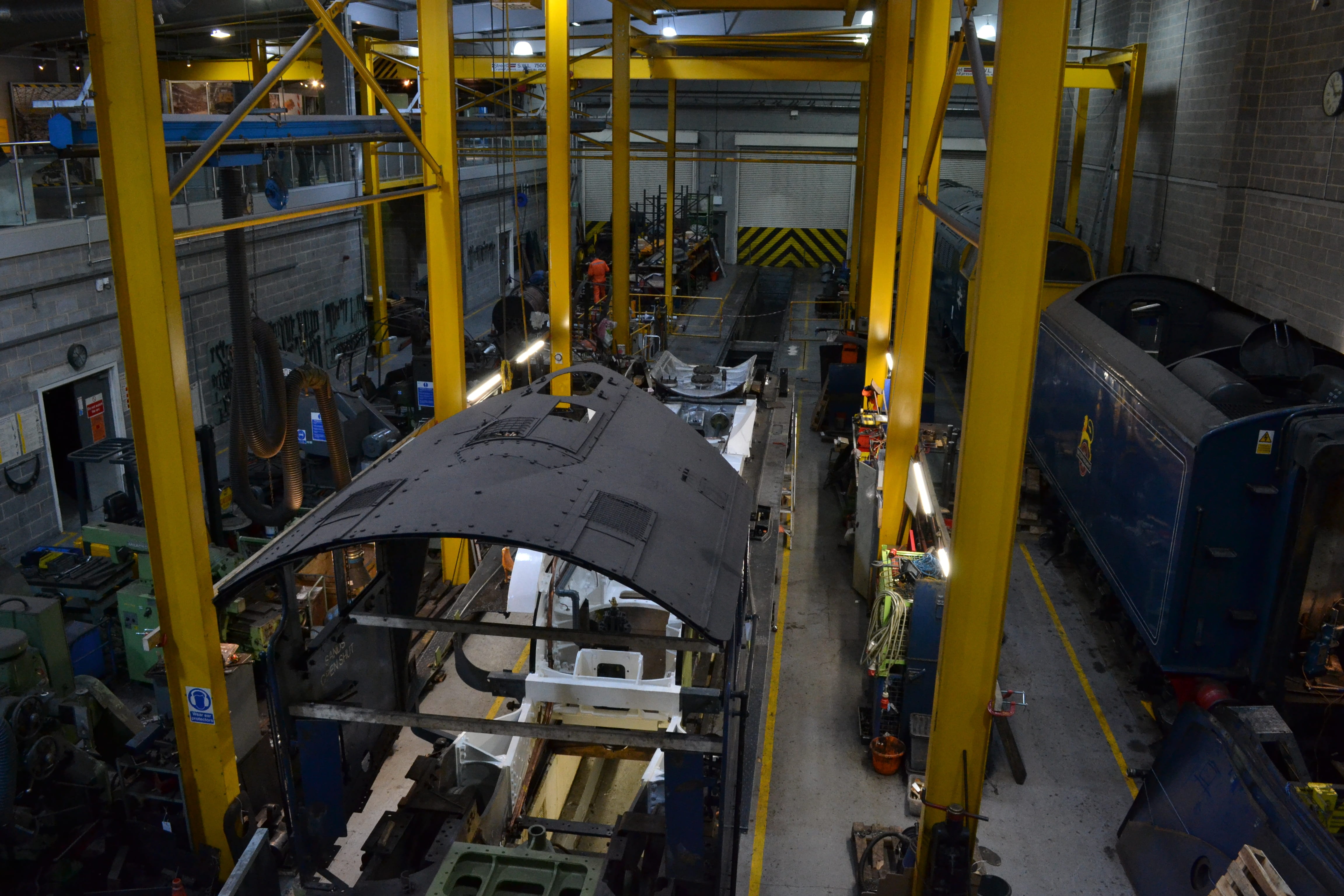 manufacturing equipment, metallic, engineer, business, restoration, no people, mechanic, machinery, inside, factory, machine, museum, complexity, metal, HD Wallpaper
