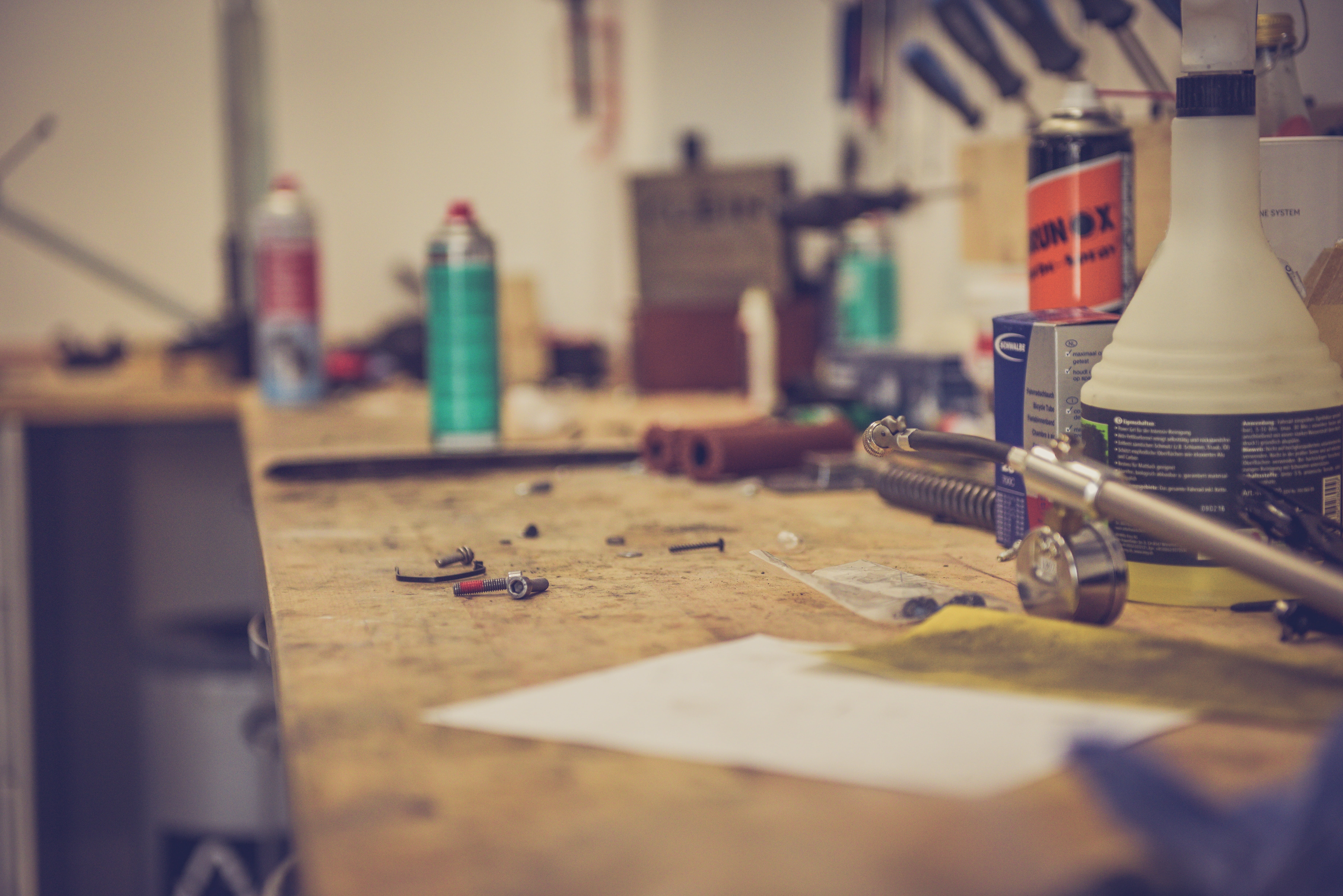 selective focus, day, industry, close-up, color, wood - material, cans, carpentry, depth of field, occupation, workshop, art and craft, craft, large group of objects, HD Wallpaper