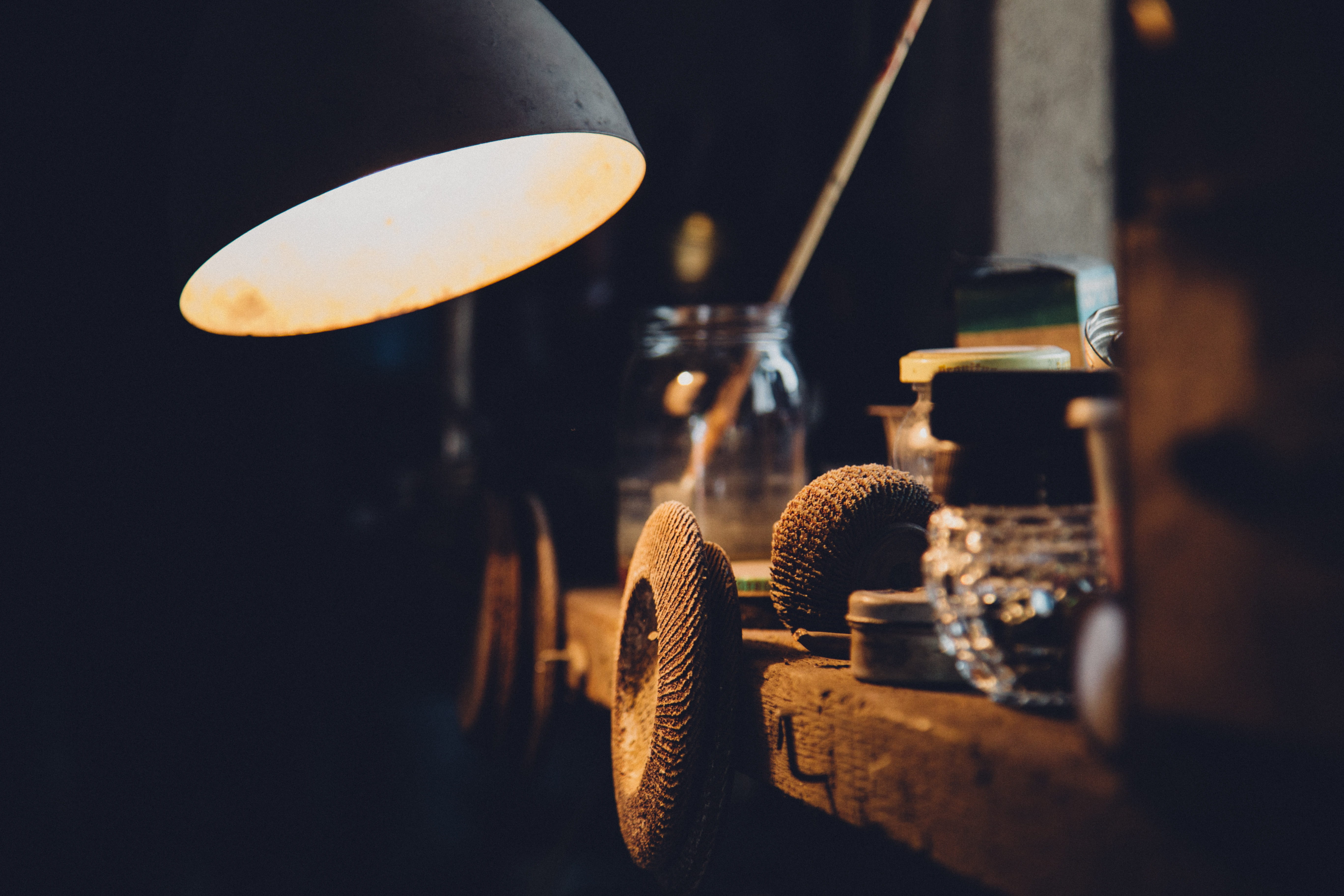 grinding, complexity, vintage, lamp, no people, close-up, equipment, machine part, selective focus, mechanic, lighting equipment, service, workbench, fix, HD Wallpaper