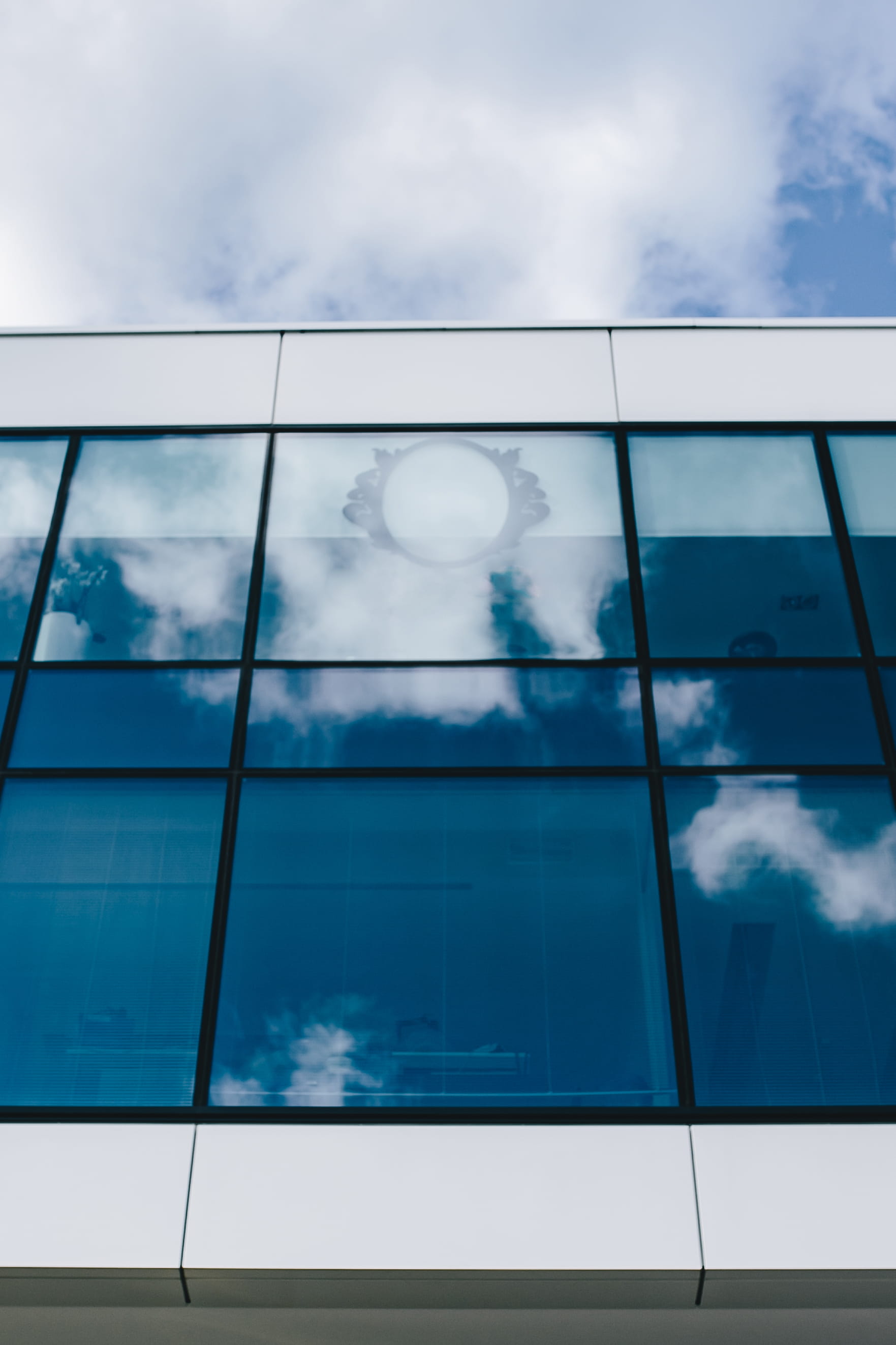 built Structure, shape, facade, building Exterior, urban Scene, glass - Material, Office building, skyscraper, day, architecture, blue sky, 2K, cloud - Sky, Phone HD Wallpaper