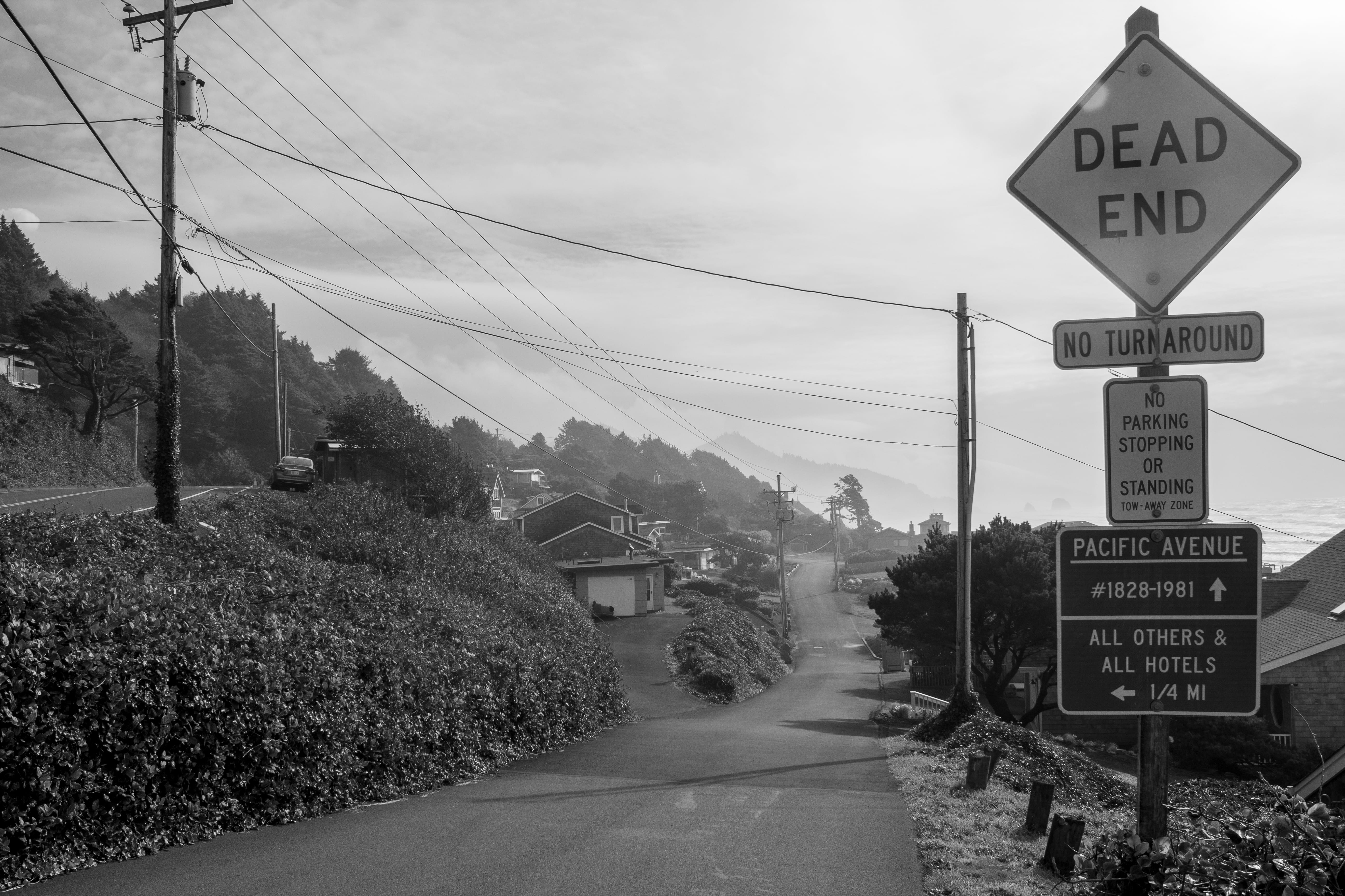 western script, asphalt, street, signage, sign, cable, building, communication, symbol, way, sky, dirt road, dead, end, information, no people, guidance, HD Wallpaper