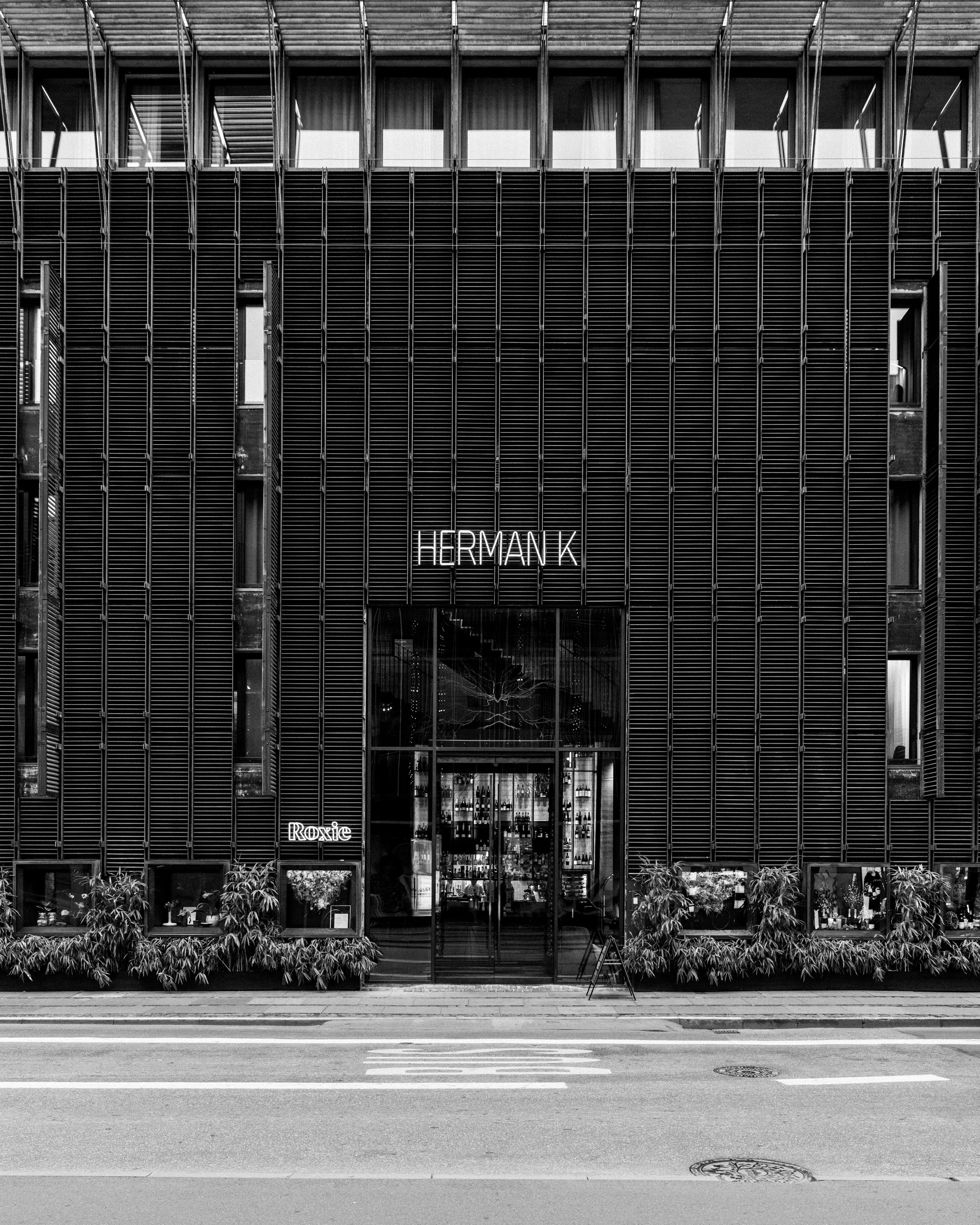 entrance, office building, tarmac, denmark, black, information sign, script, text, gray, window, built structure, building exterior, copenhagen, transportation, Phone HD Wallpaper