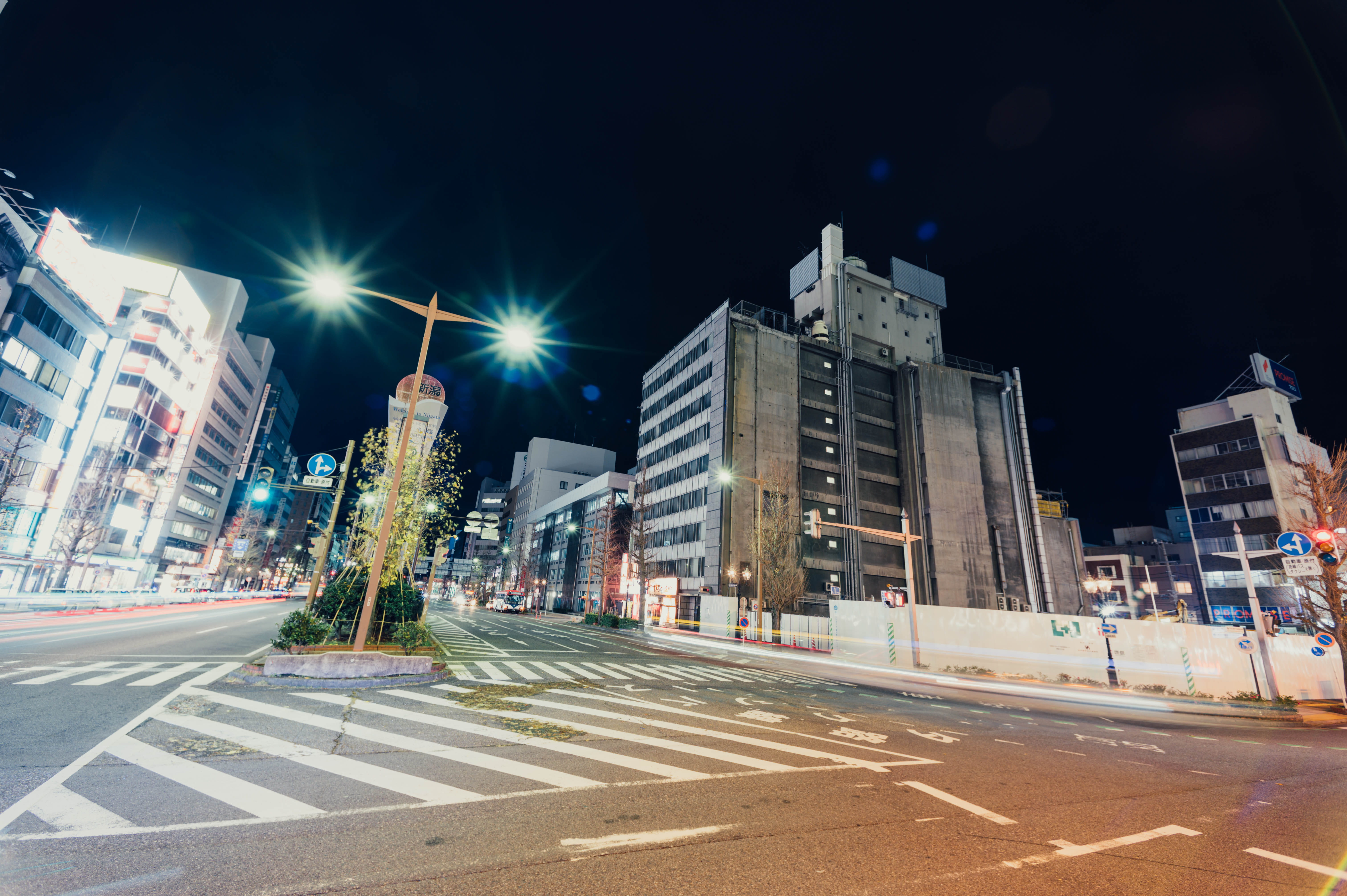 city, illuminated, architecture, concrete, metropolis, town, highway, corner, gray, marking, light beam, convention center, way, no people, built structure, HD Wallpaper