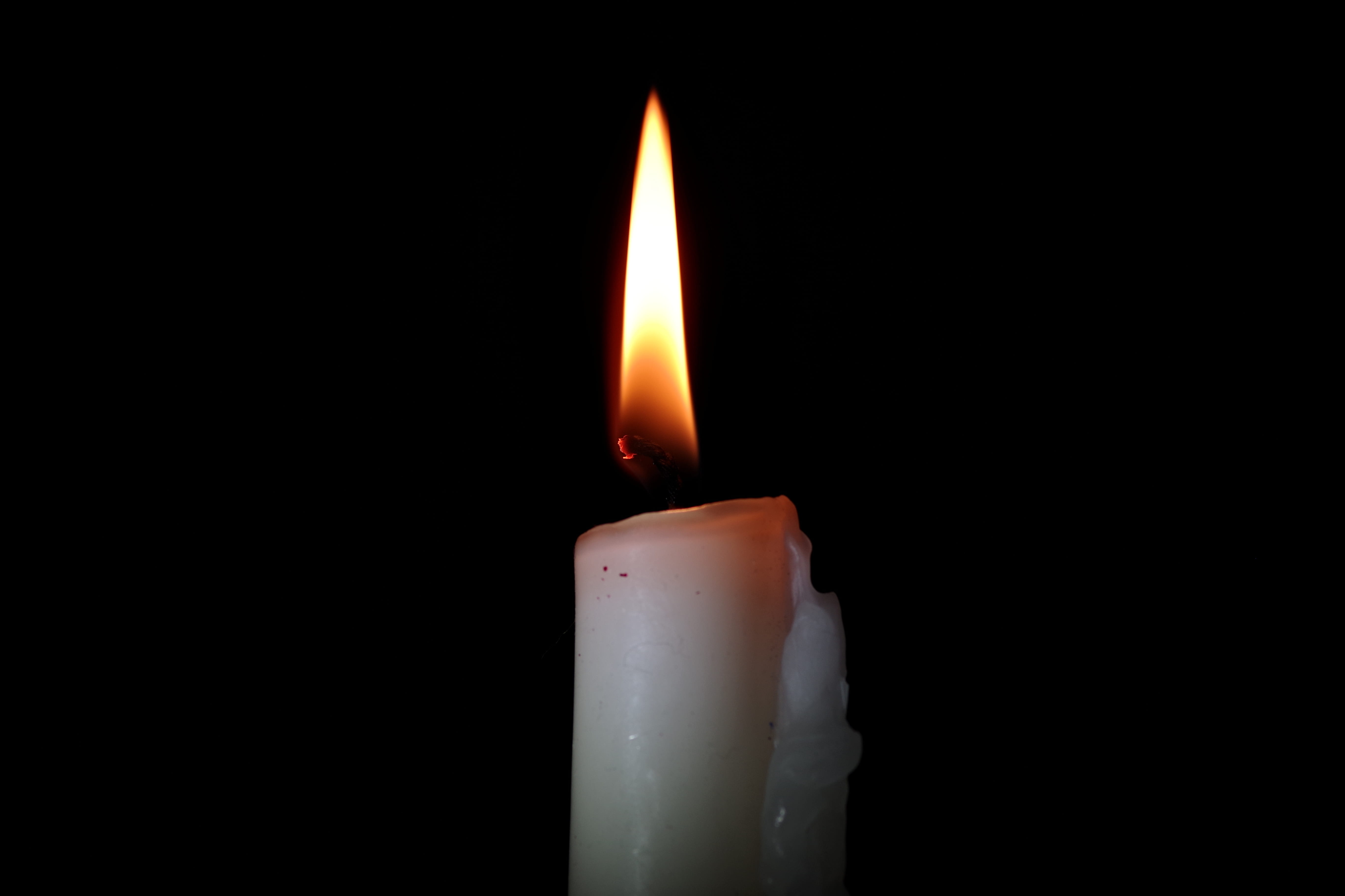 studio shot, shine, domestic room, mood, evening, the conjuring, the fear, witchcraft, single, melting, cut out, nature, fire, black background, lighting equipment, HD Wallpaper