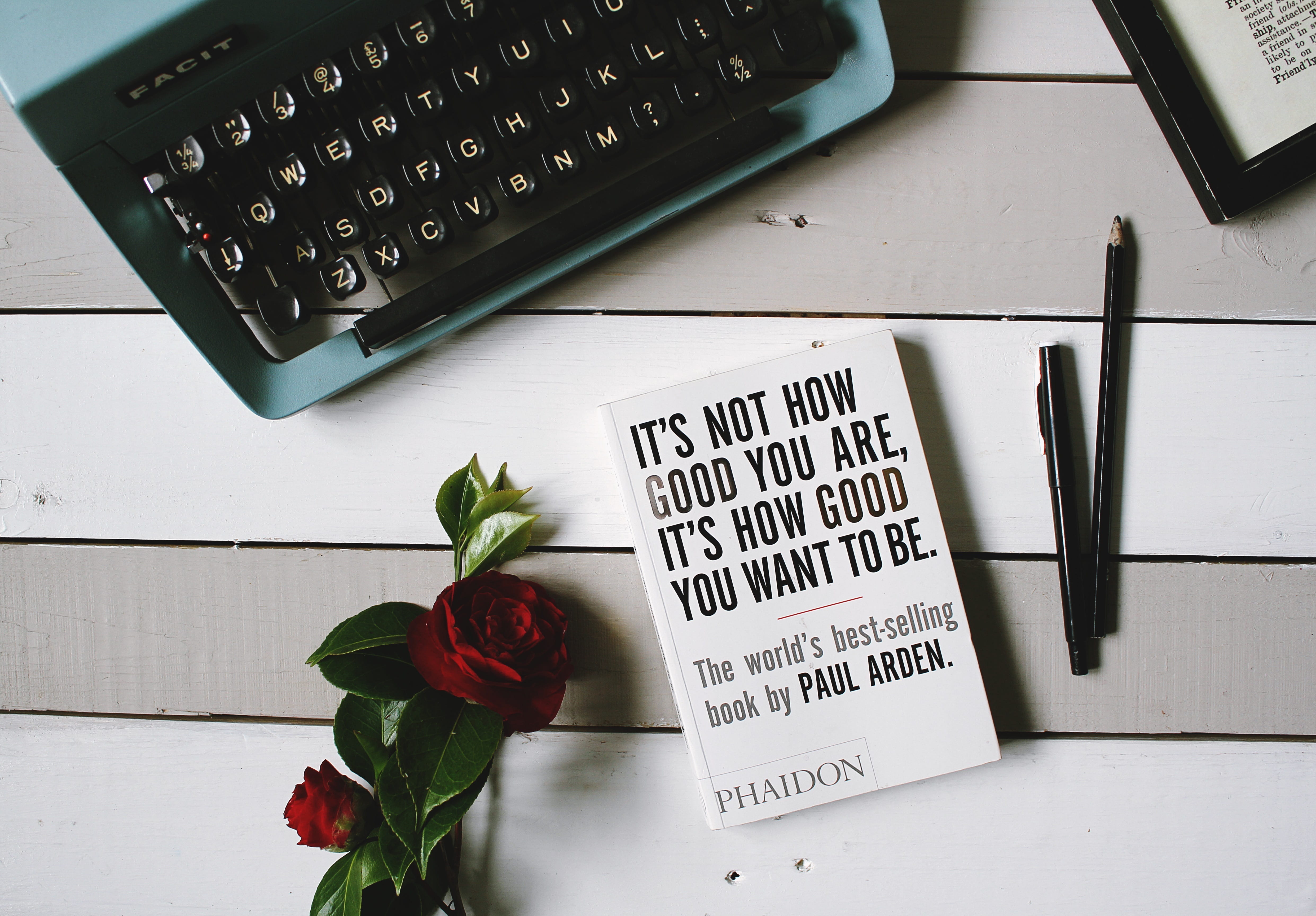 paul, communication, want, good, arden, 4K, business, leaf, desk, indoors, computer keyboard, study, finance, laptop, keyboard, western script, book, no people, HD Wallpaper
