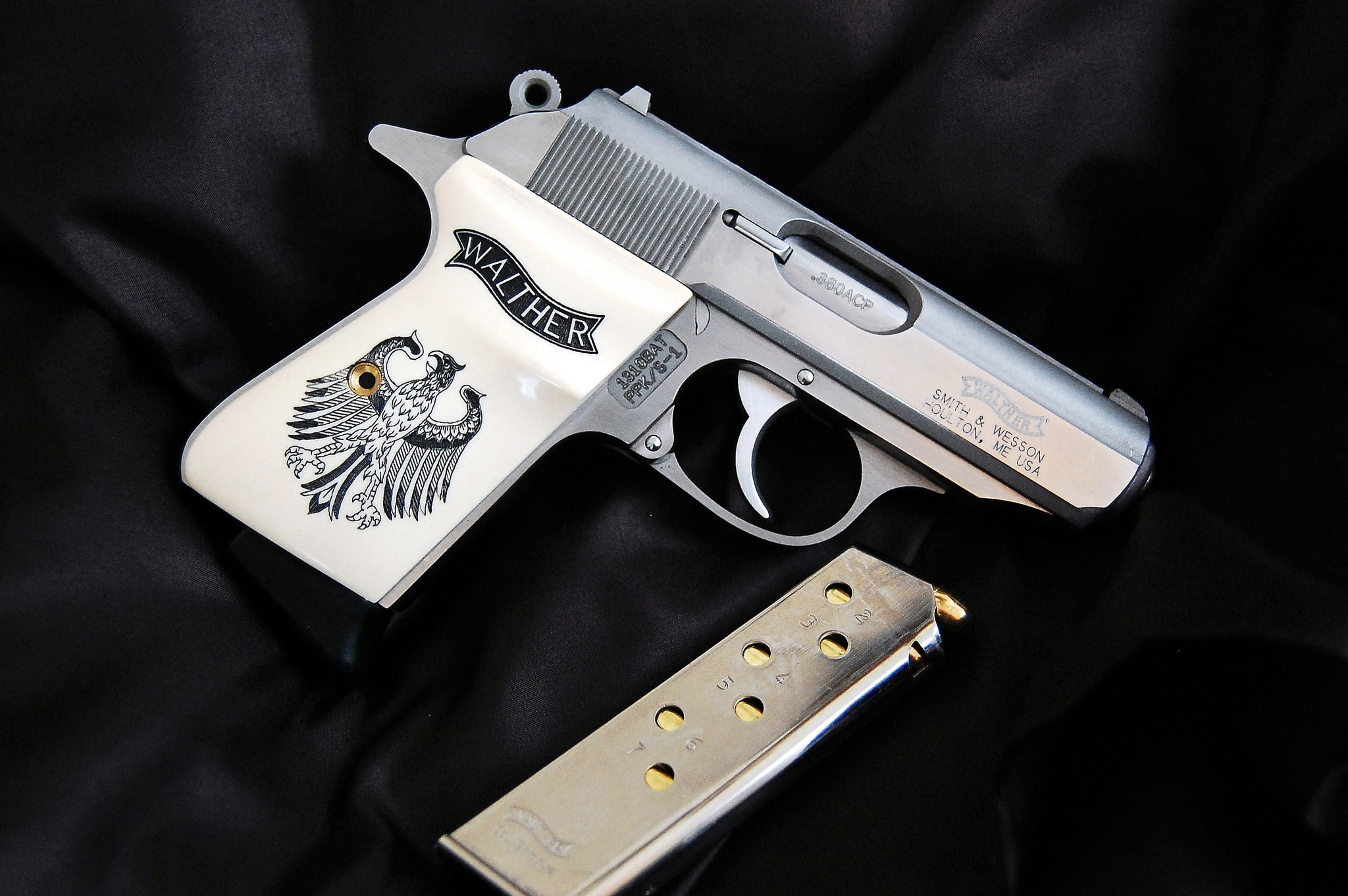 table, pistol, automatic, security, weapon, crime, PPK/S, black background, Walther, gun, communication, no people, black color, social issues, gray, semi, HD Wallpaper