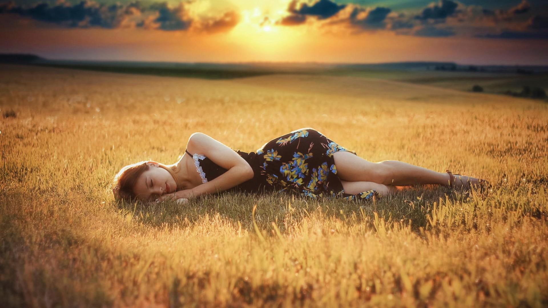 sleep, grass, dream, little huaqun, mood, little, girl, 1080P, huaqun, HD Wallpaper