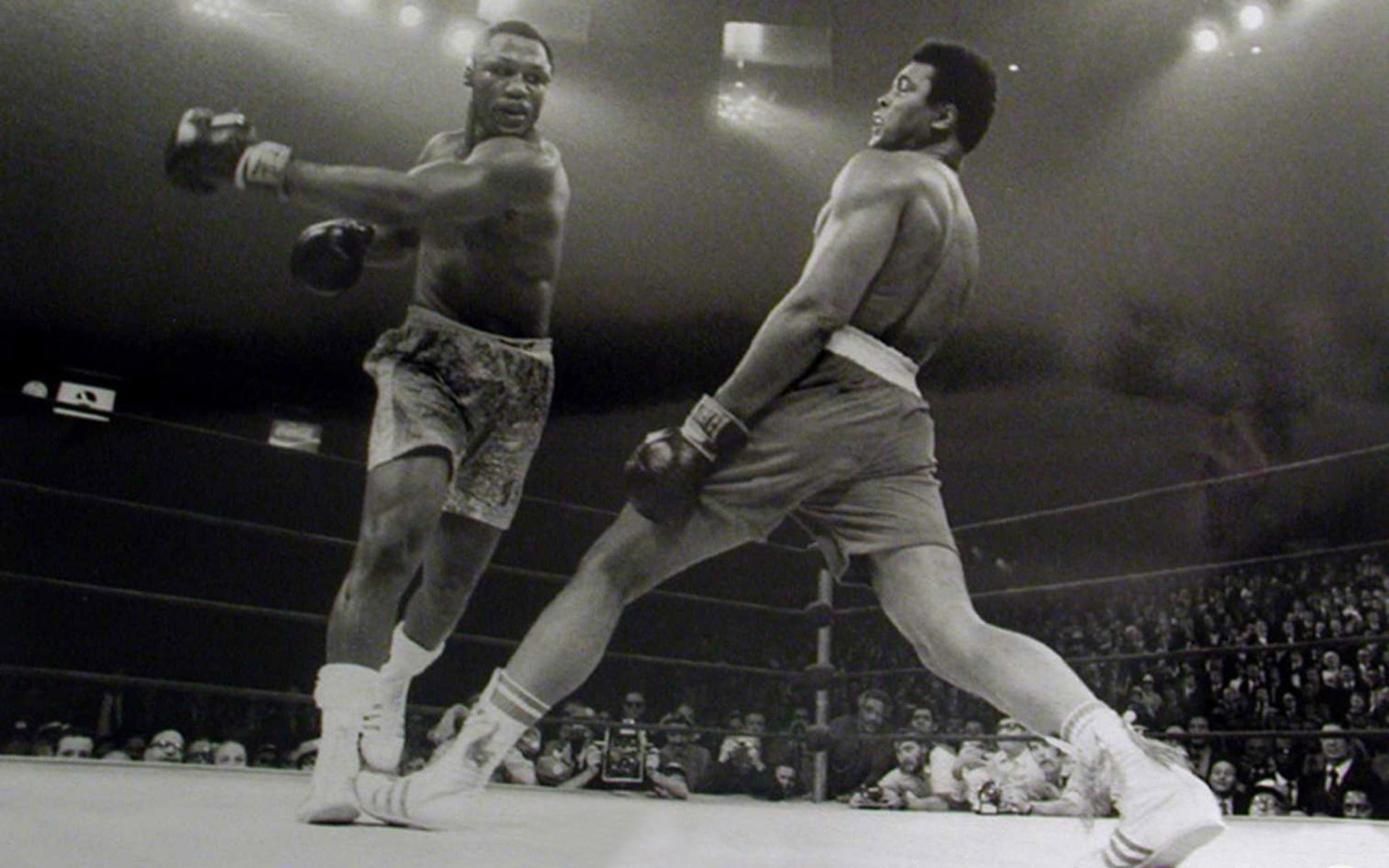 1080P, boxing, ali, monochrome, hd, muhammad, backgrounds, joe, frazier, art, sports, x, HD Wallpaper
