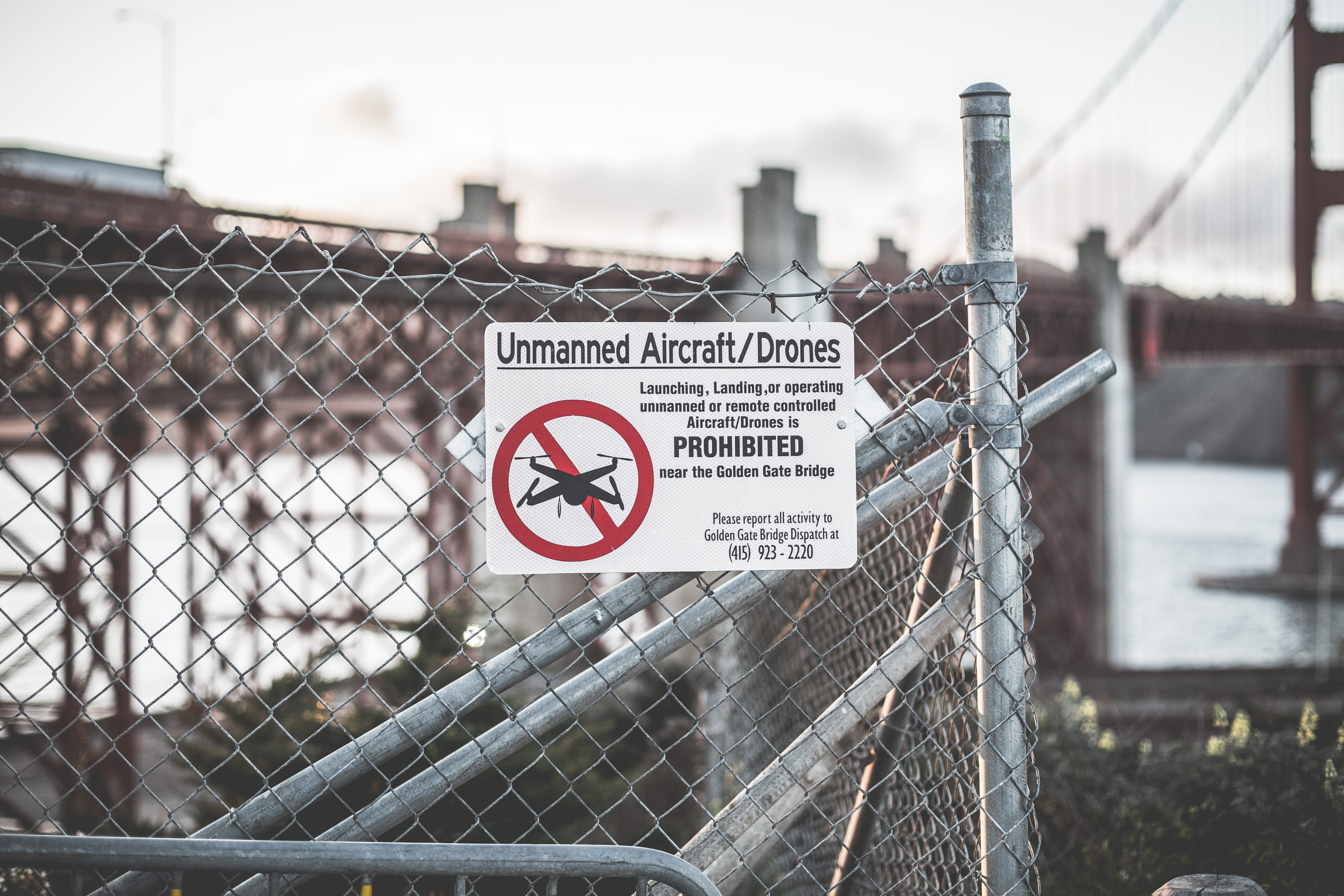4K, unmanned, protection, warning symbol, information sign, day, Drones, safety, california, Zone, exclusion, golden gate bridge, Drone, no way, danger, HD Wallpaper
