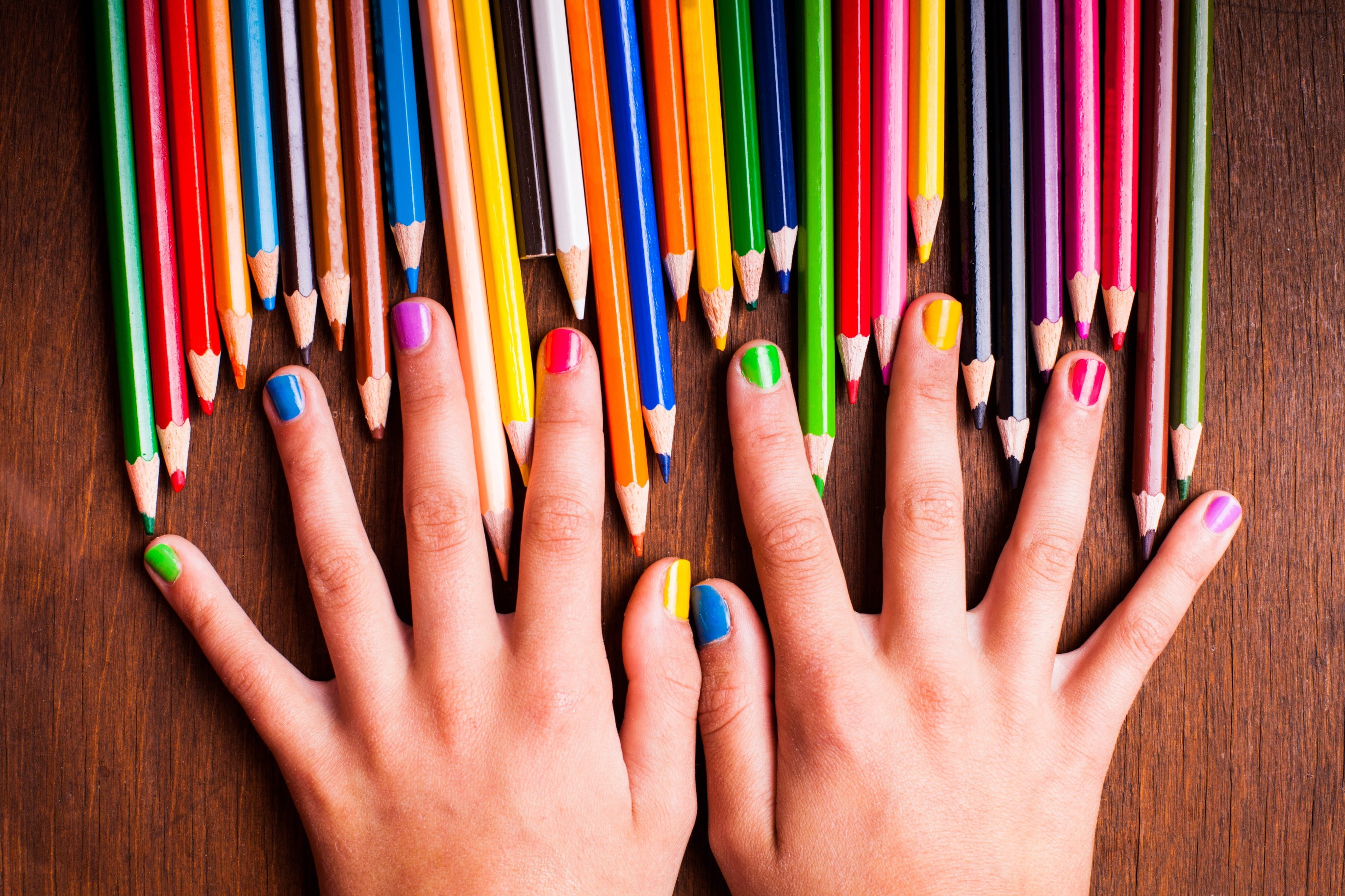 hands, pencils, colorful, 2K, HD Wallpaper