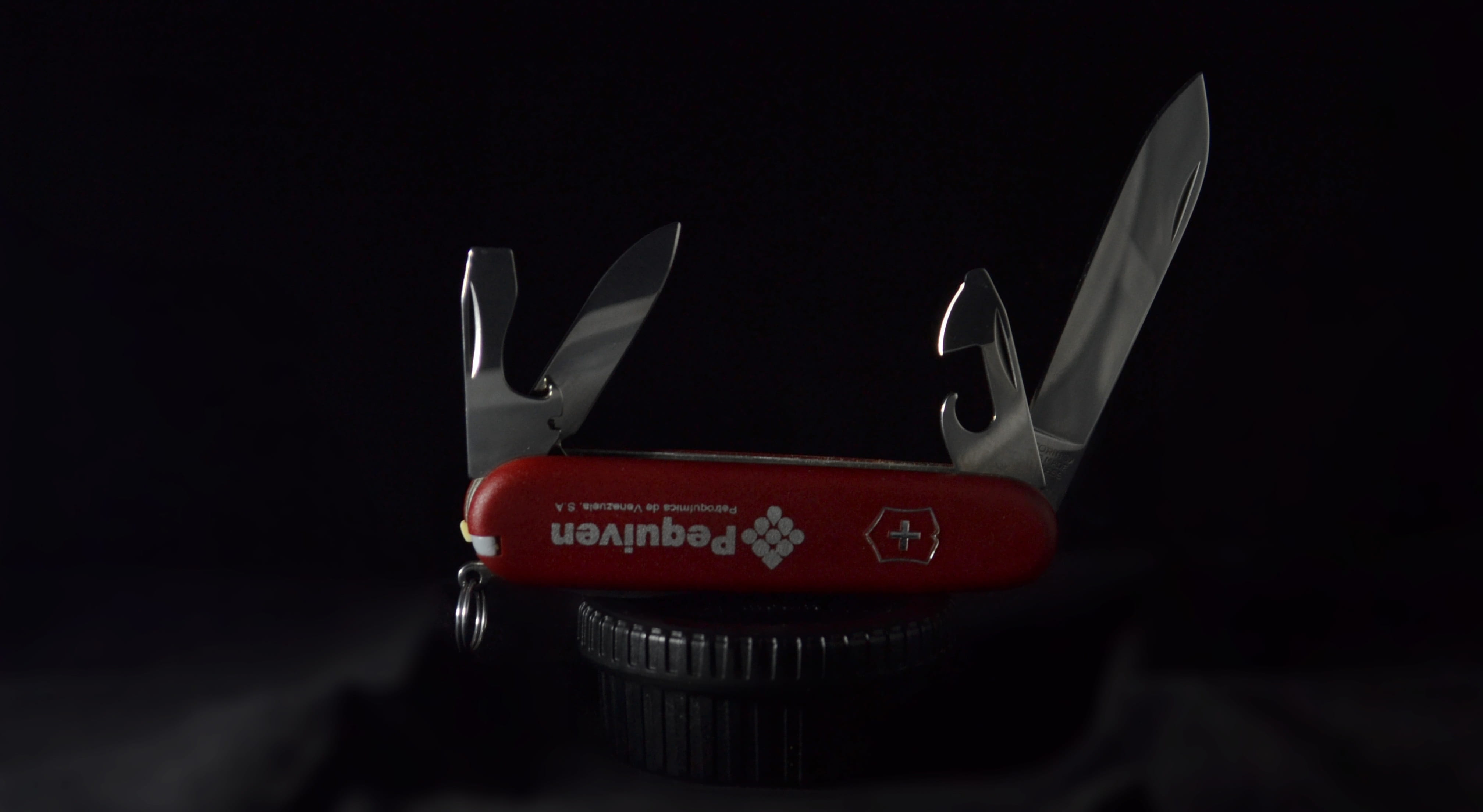 4K, red, swiss army knife, weapon, text, metal, communication, close-up, knife - weapon, studio shot, technology, black background, blade, venezuela, arts culture and entertainment, HD Wallpaper