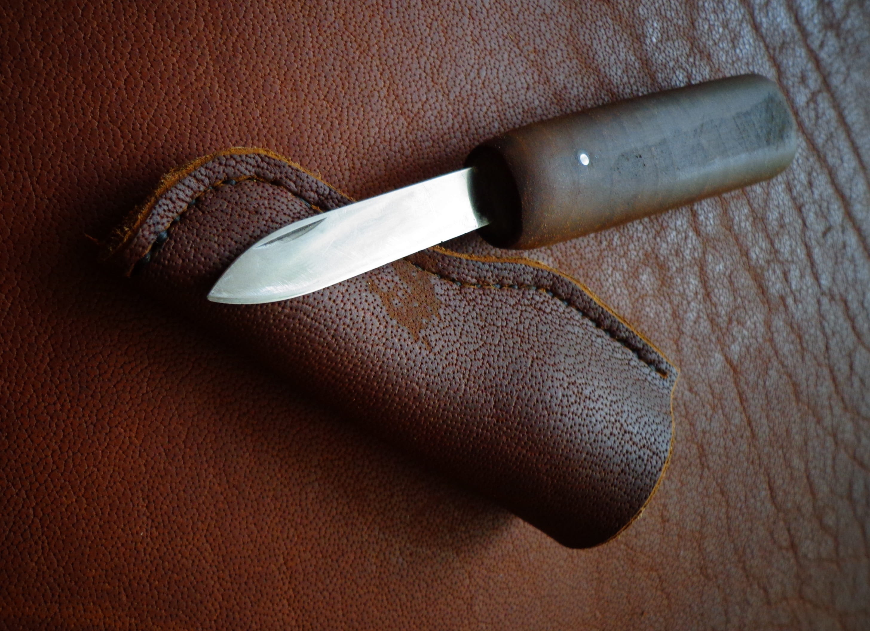 swiss army knife, sport, household equipment, victorinox, sak, still life, leather, metal, sheat, brown, handle, single object, wood - material, directly above, HD Wallpaper