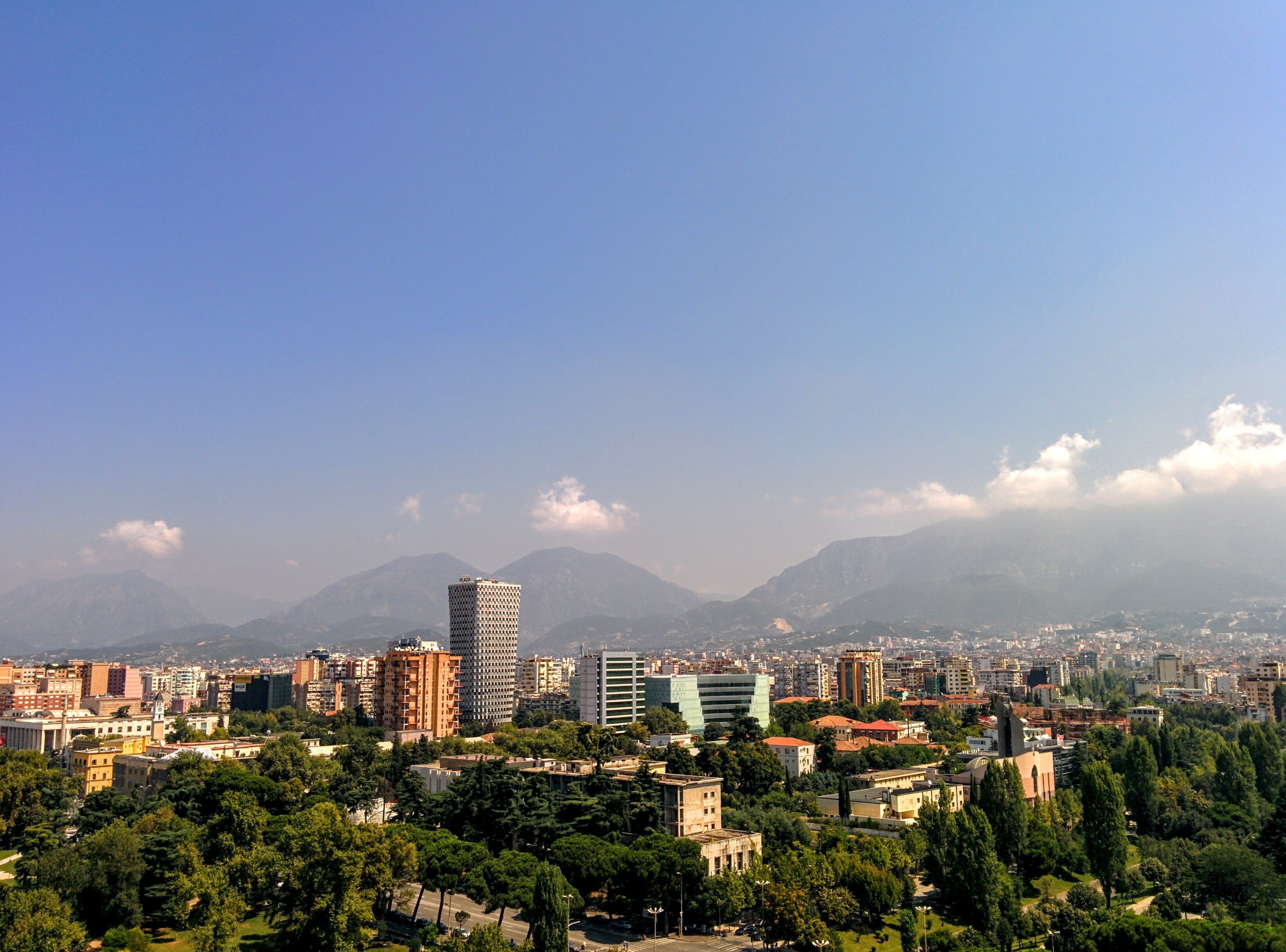 built structure, copy space, building exterior, outdoors, skyline, tirana, settlement, residential district, cloud - sky, plant, city, cityscape, mountain, HD Wallpaper